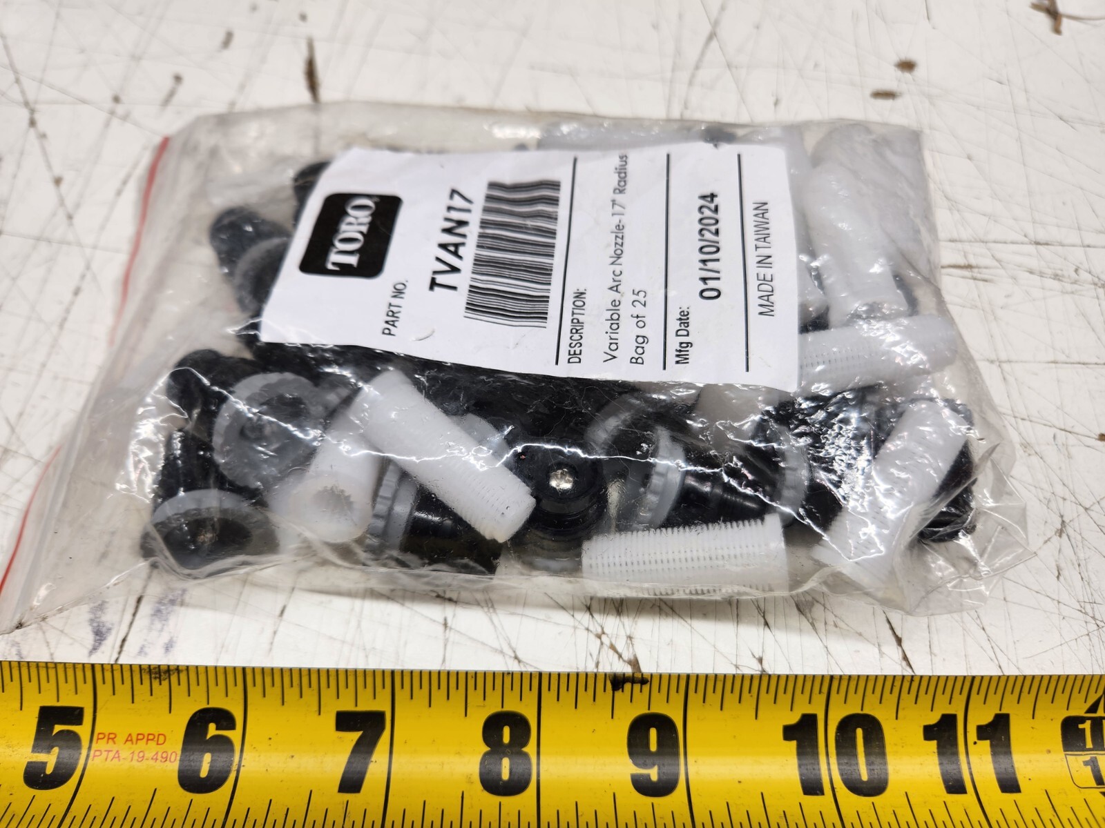 (Pack of 25) Toro TVAN17 Variable Arc Nozzles 17' Radius New In Package