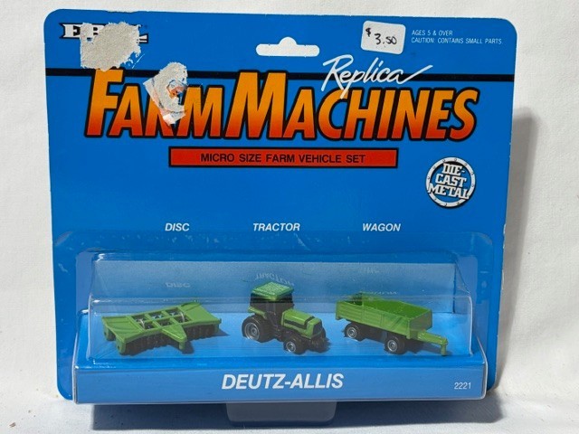 ERTL Farm Machines Deutz Allis 3 pc Micro Disc Tractor Wagon, Green,  1/87, NIB