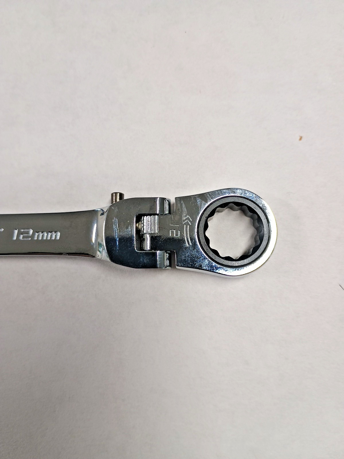 Paramount 12 mm LOCKING FLEX HEAD Ratcheting Combination Wrench Chrome