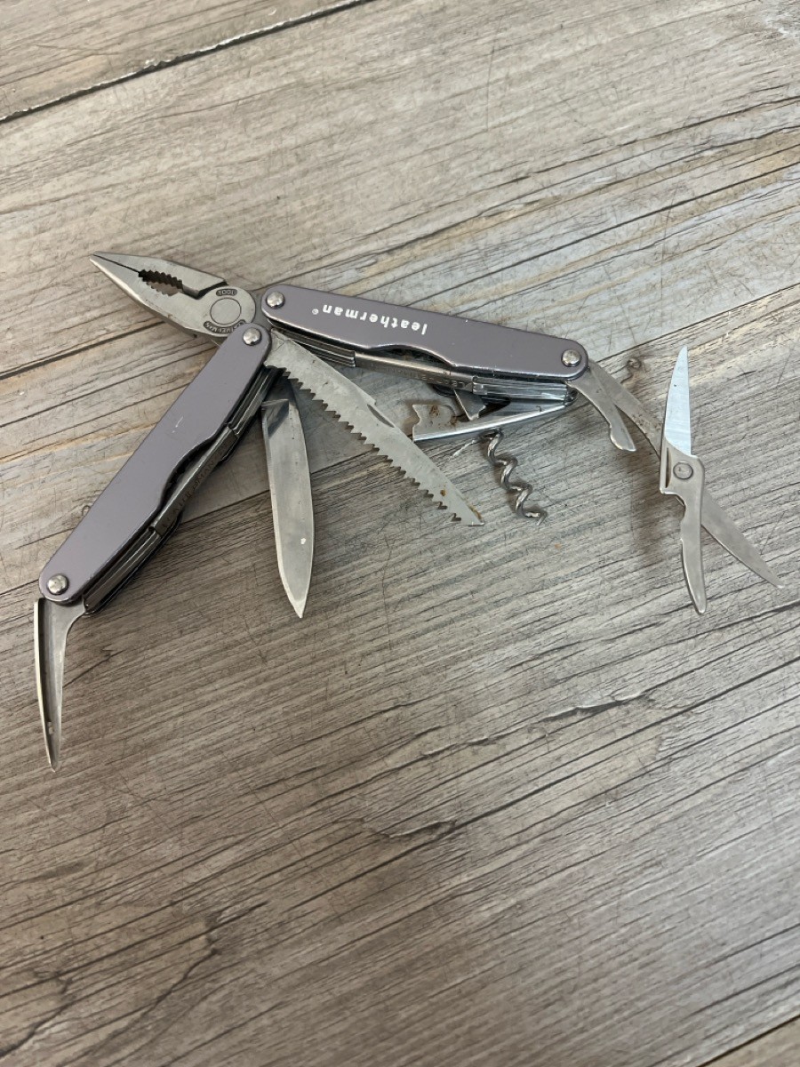 LEATHERMAN JUICE CS4 (PSN040644)