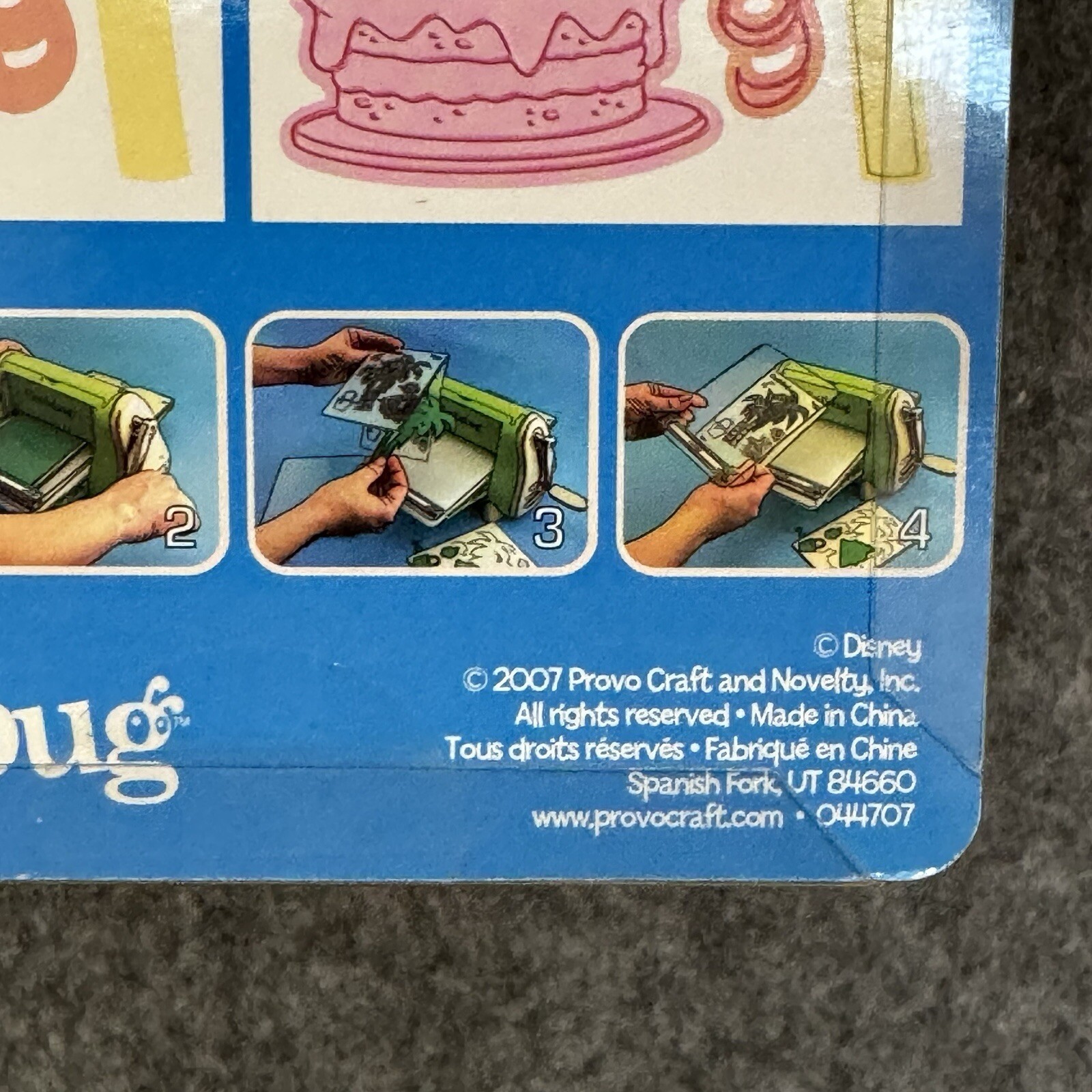Provo Craft Cuttlebug Disney Mickey Take the Cake Cutting Die/Embossing Folder