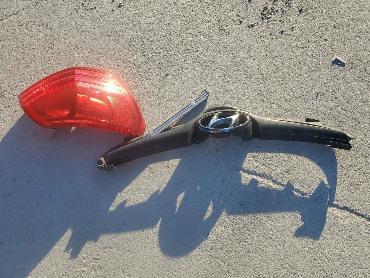 ROGUE 2015 Glove Box 4967823