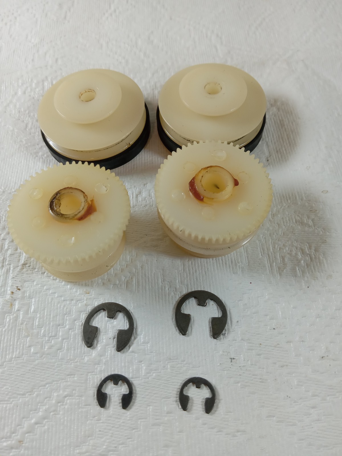 GAF Projector 2688Z Dual 8 Movie Projector Replacement Part Gears E Ring Only