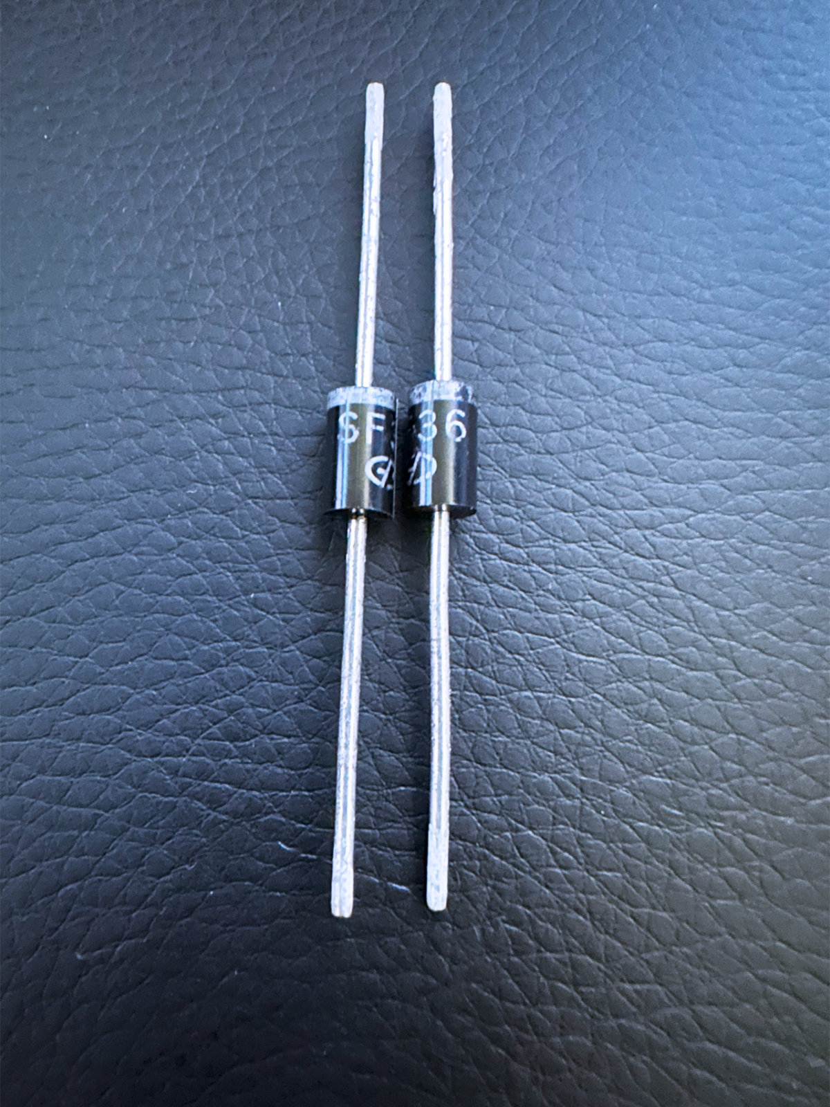 20Pcs SF36G Super Fast Rectifier 400V 3A 35nS Diode DO-201AD