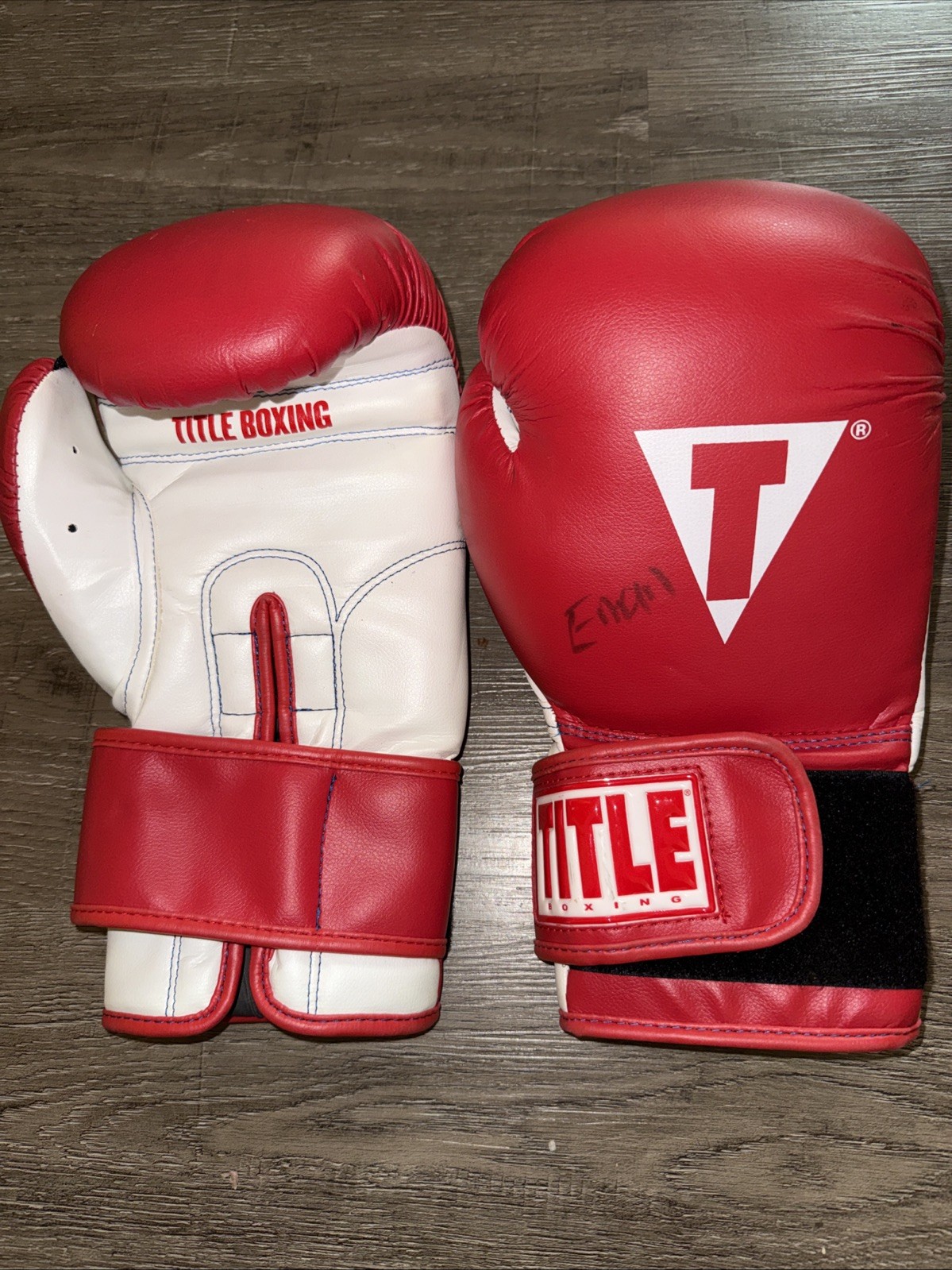 Title Classic Boxing Gloves Red White 16 Oz. Adult