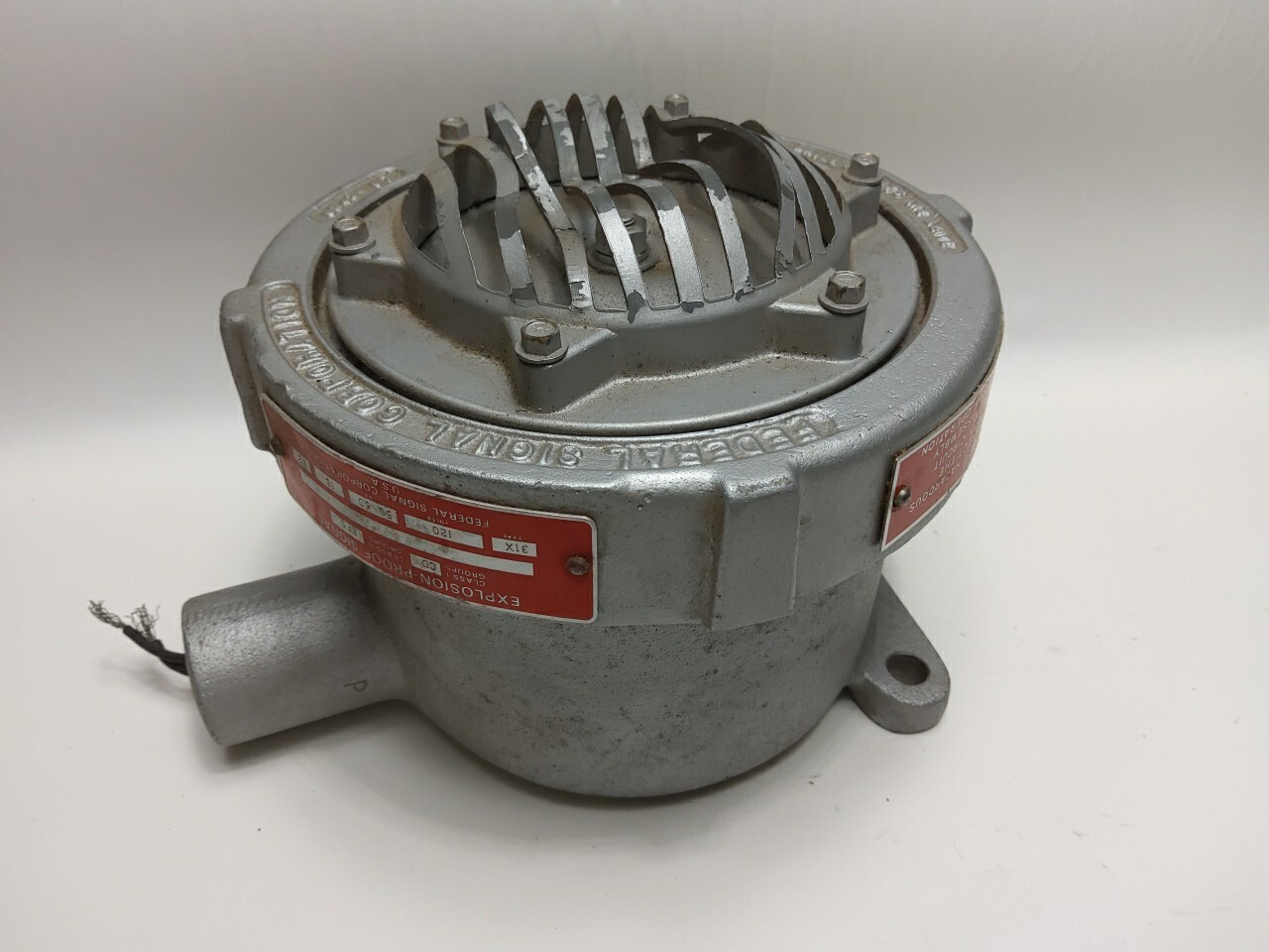 FEDERAL SIGNAL CORPORATION 31X EXPLOSION PROOF HORN (USED)