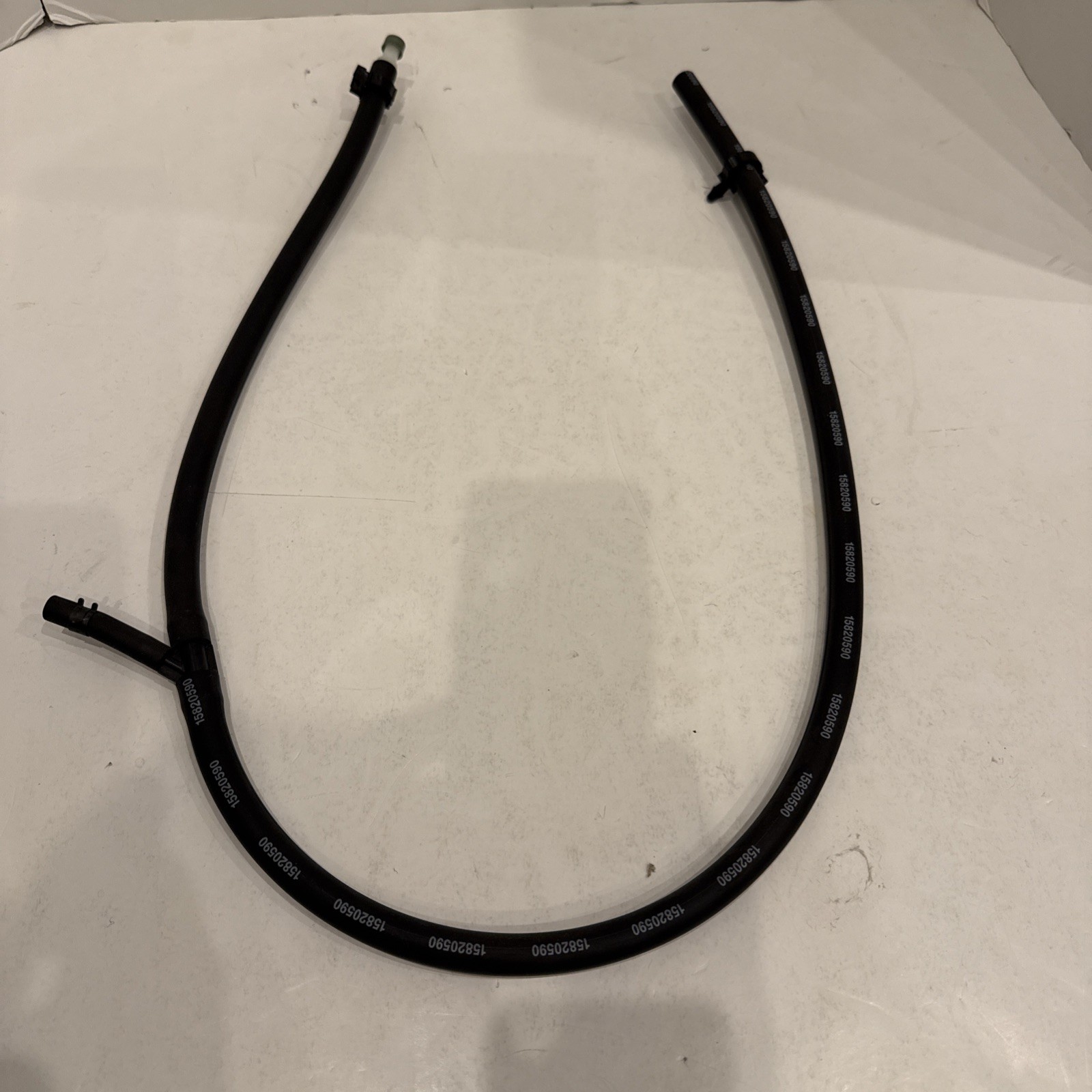 Trans Vent Hose  Tube Breather 01-07 Tahoe Silverado GM 4L60-4L80 New Old Stock
