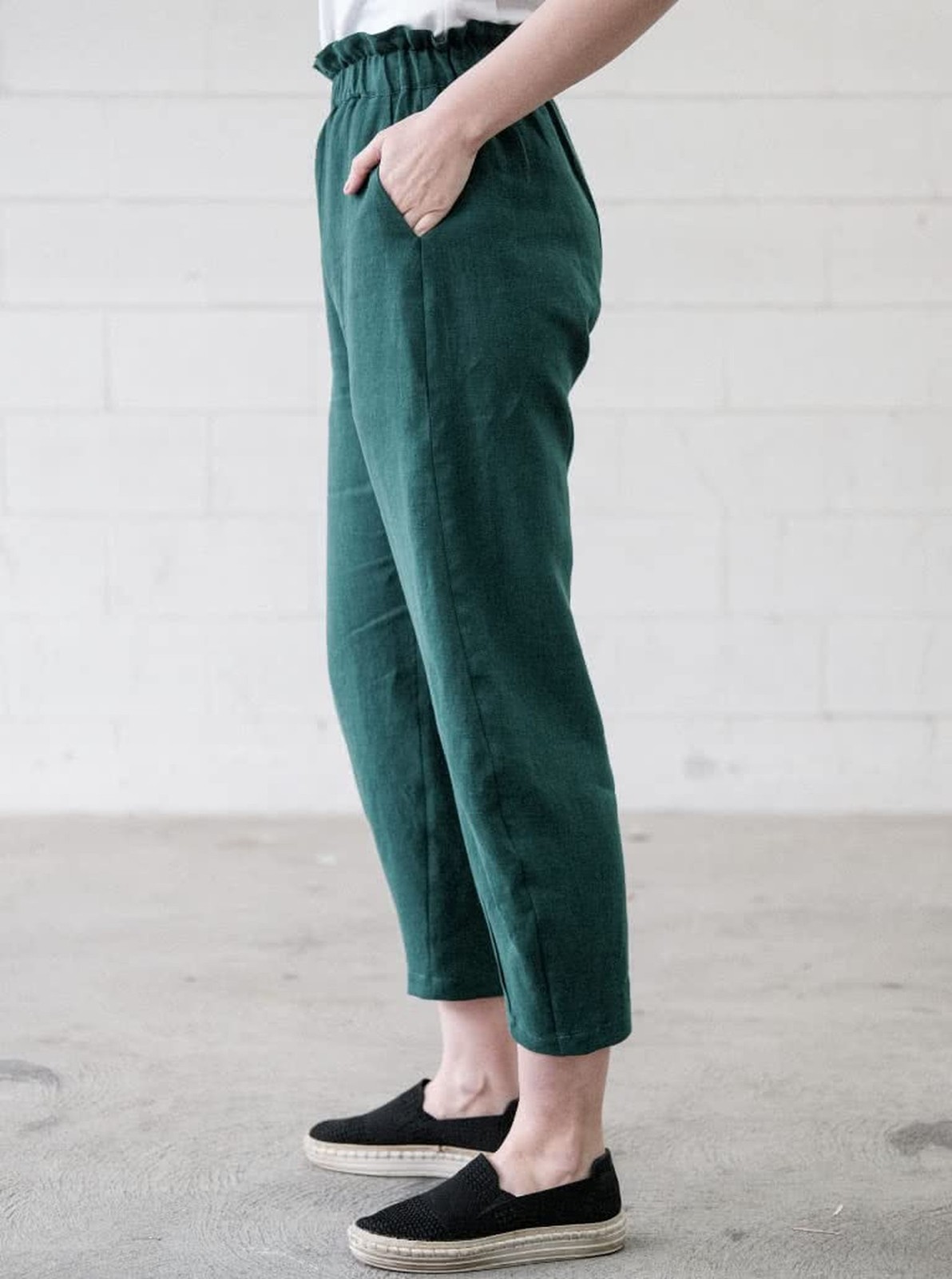 Style Arc Sewing Pattern - Barry Woven Pant (Sizes 10-22) Sizes 10-22