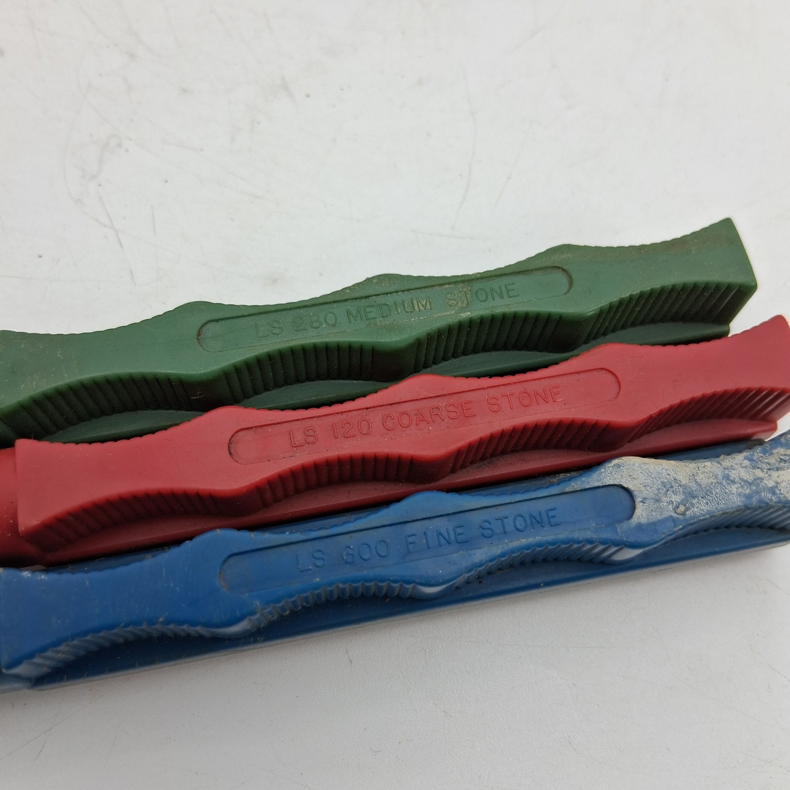 Lansky 3 Stone Controlled-Angle Knife Sharpening System **STONES WORN LOOK**