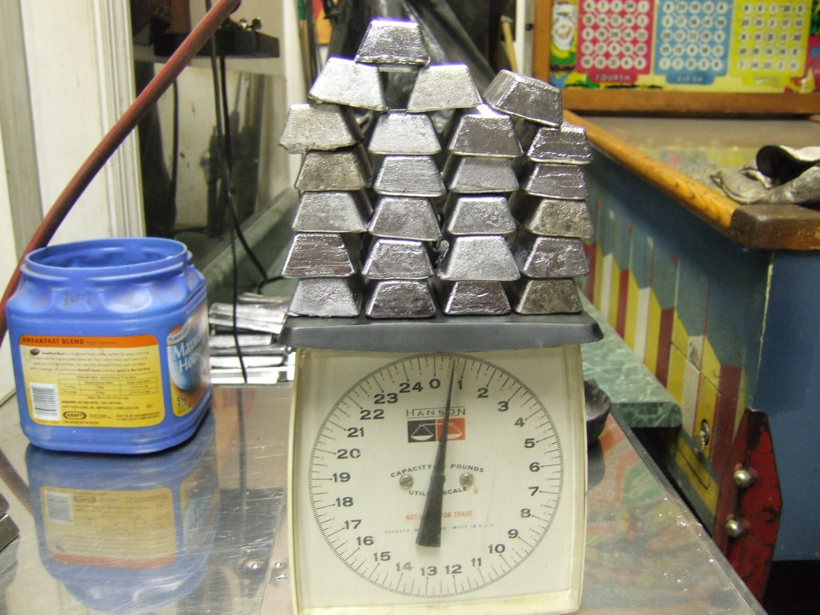 Lyman  lead bars approximately one pound each 25 LBS.