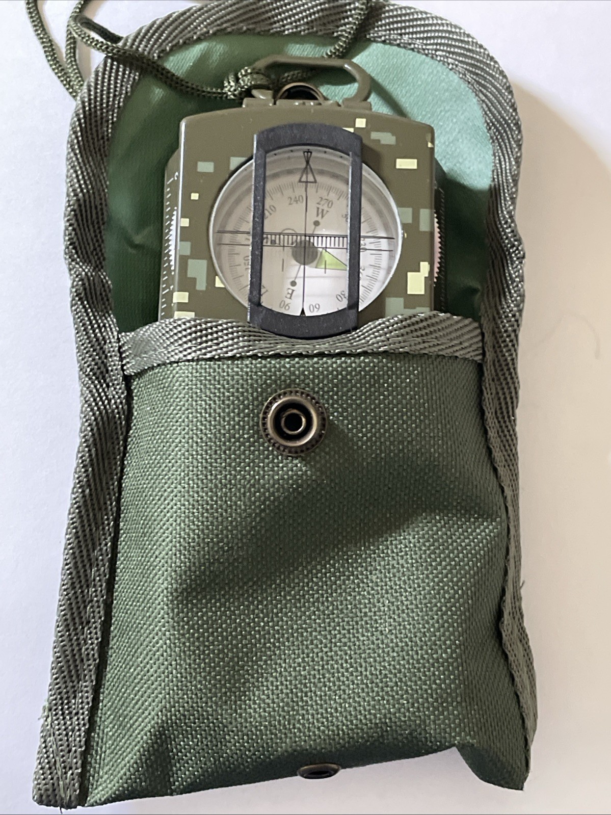 Eyeskey Multifunctional Tactical Survival Military Compass with Pouch