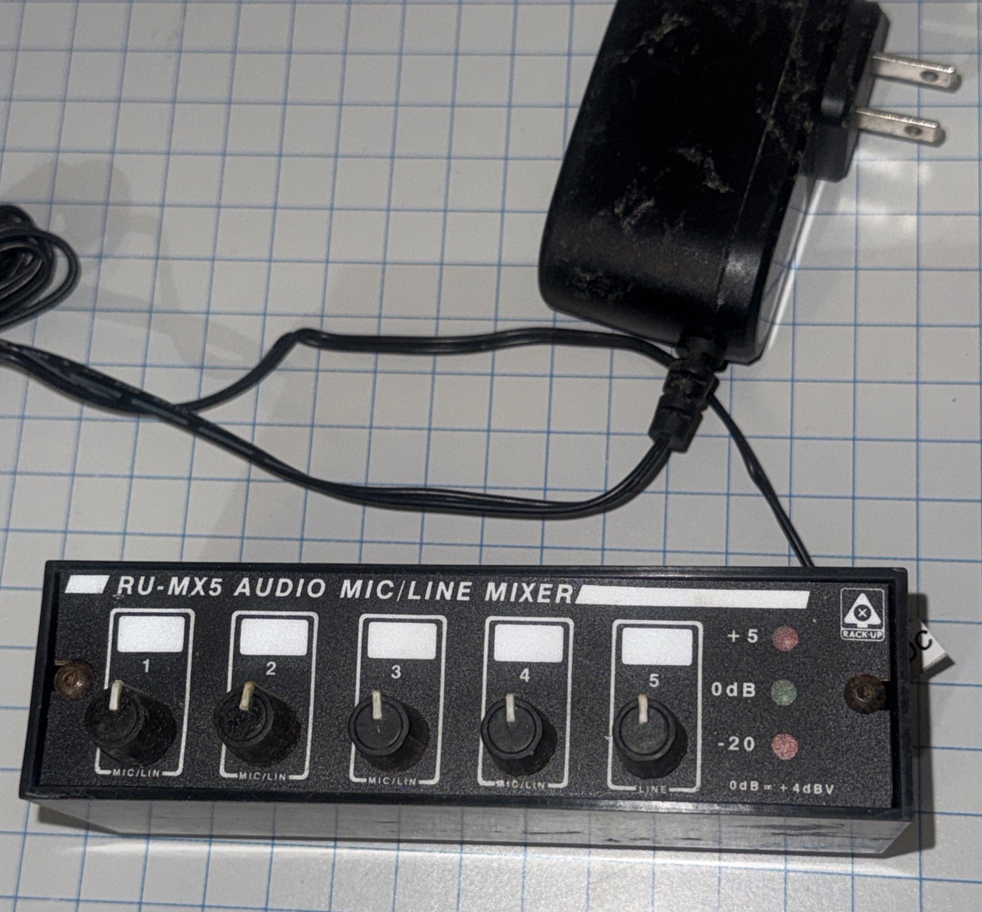 Rack-up RU-MX5 Audio Mic/Line Mixer