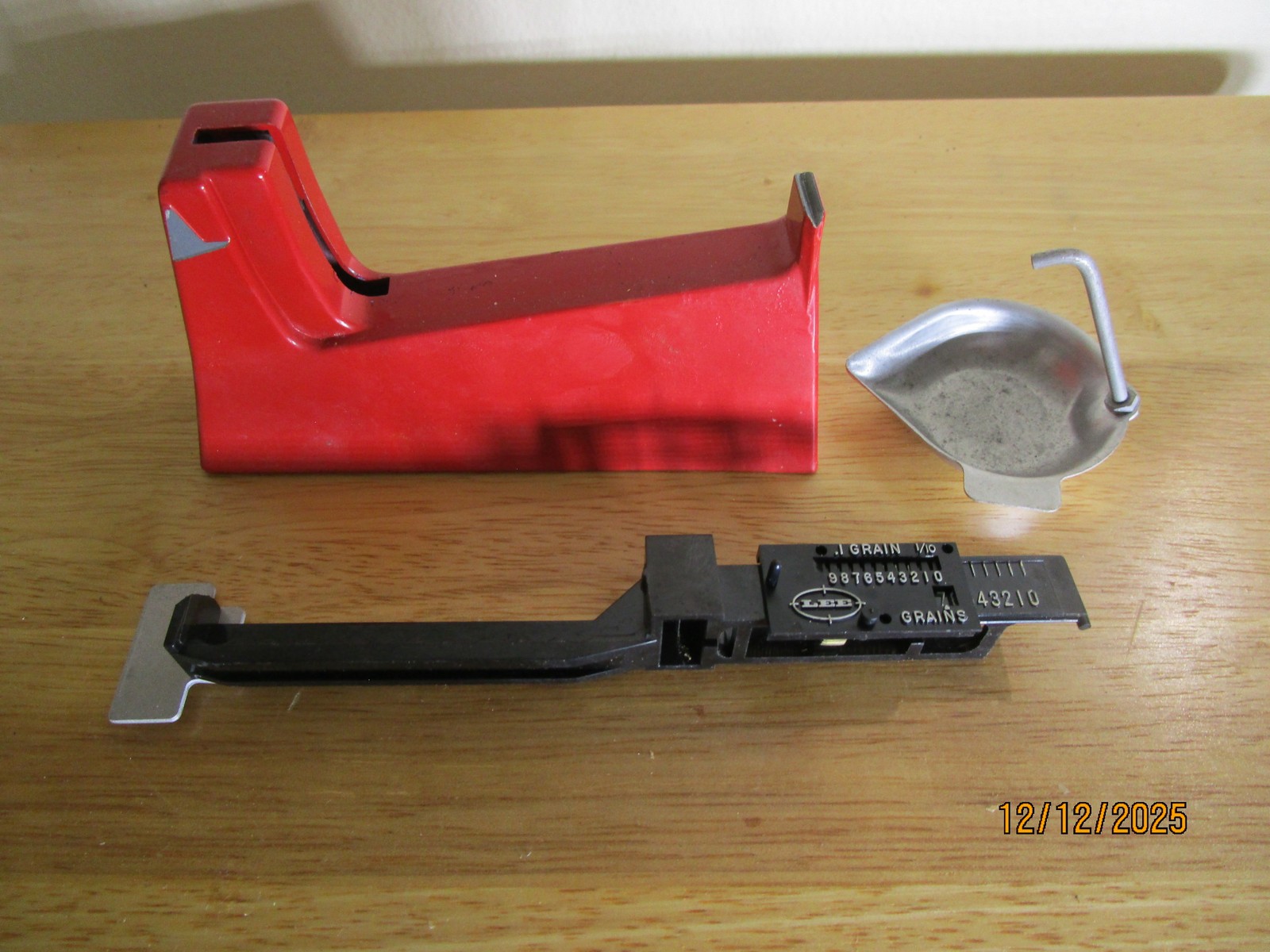 Reloading Scale