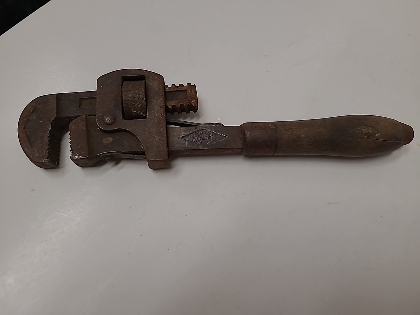 Antique Walworth Wood Handle Pipe Wrench