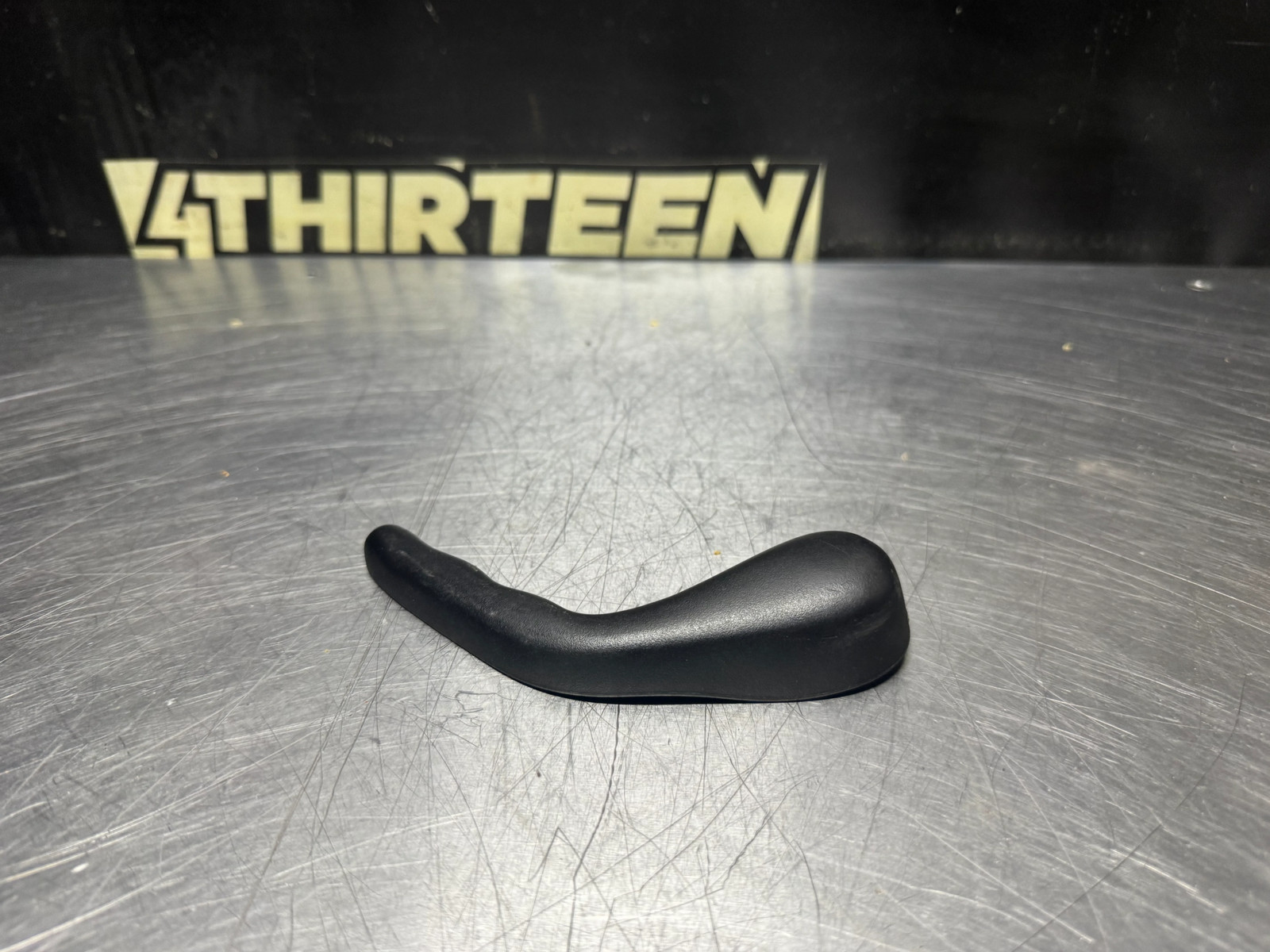 1997-2004 CORVETTE C5 SEAT ADJUSTMENT LEVER  10272552 OEM #N493