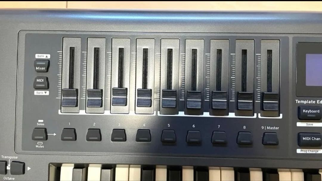 Novation Impulse 49 USB MIDI Keyboard Controller 49 Keys Tested Working Japan