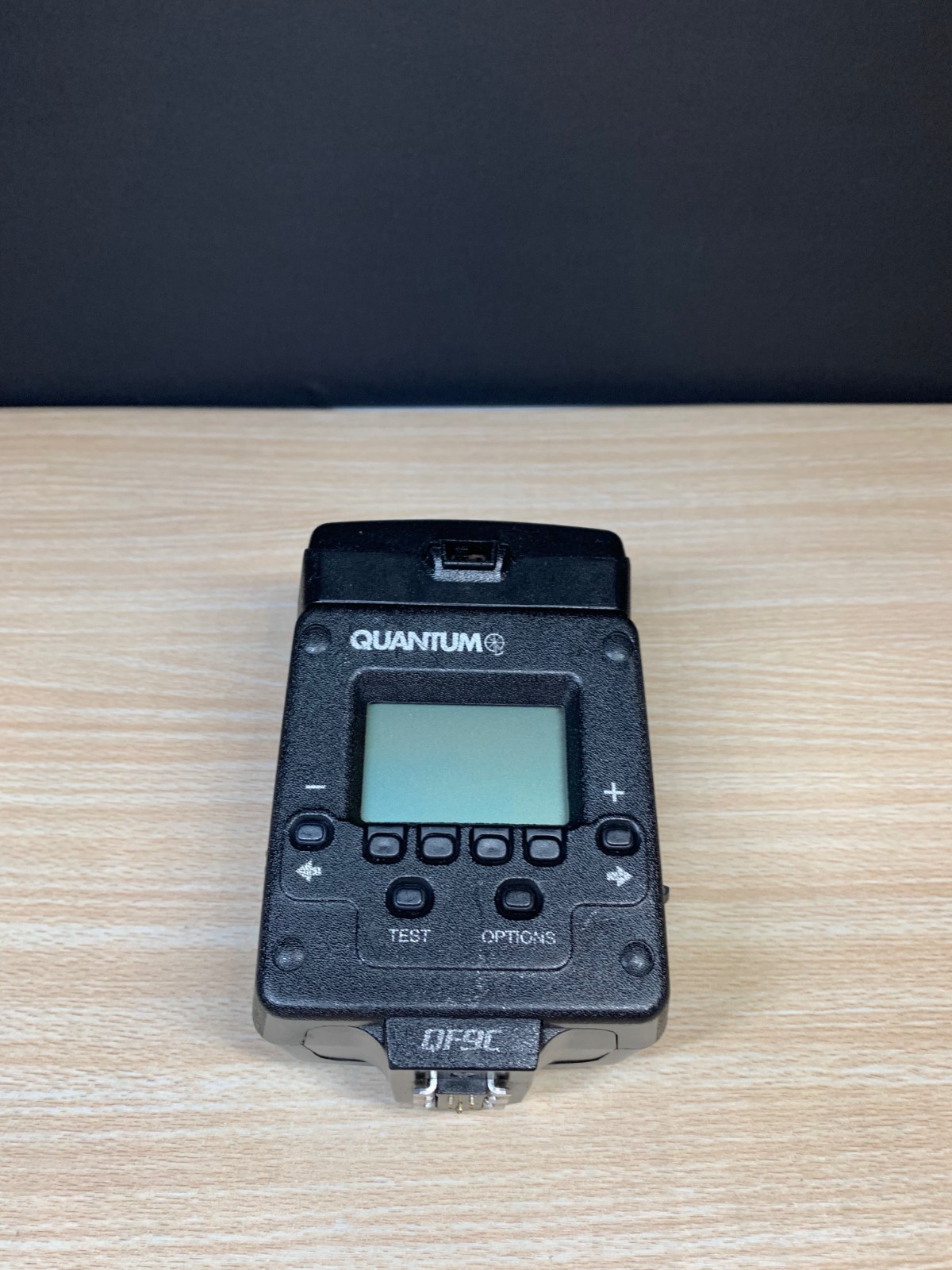 Quantum Instruments Qflash Pilot QF9C Wireless TTL Flash Controller (Canon)