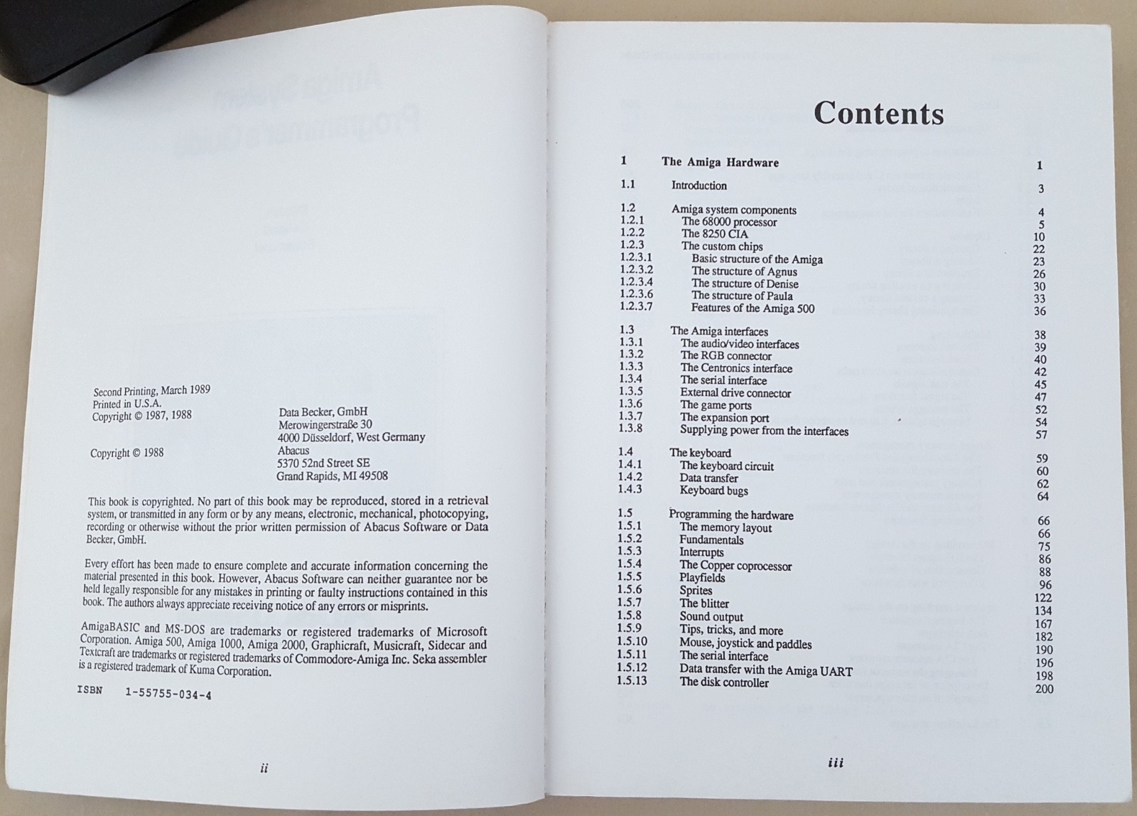 Amiga System Programmer's Guide ©1989 Abacus Book #6 Commodore 500 600 2000 3000