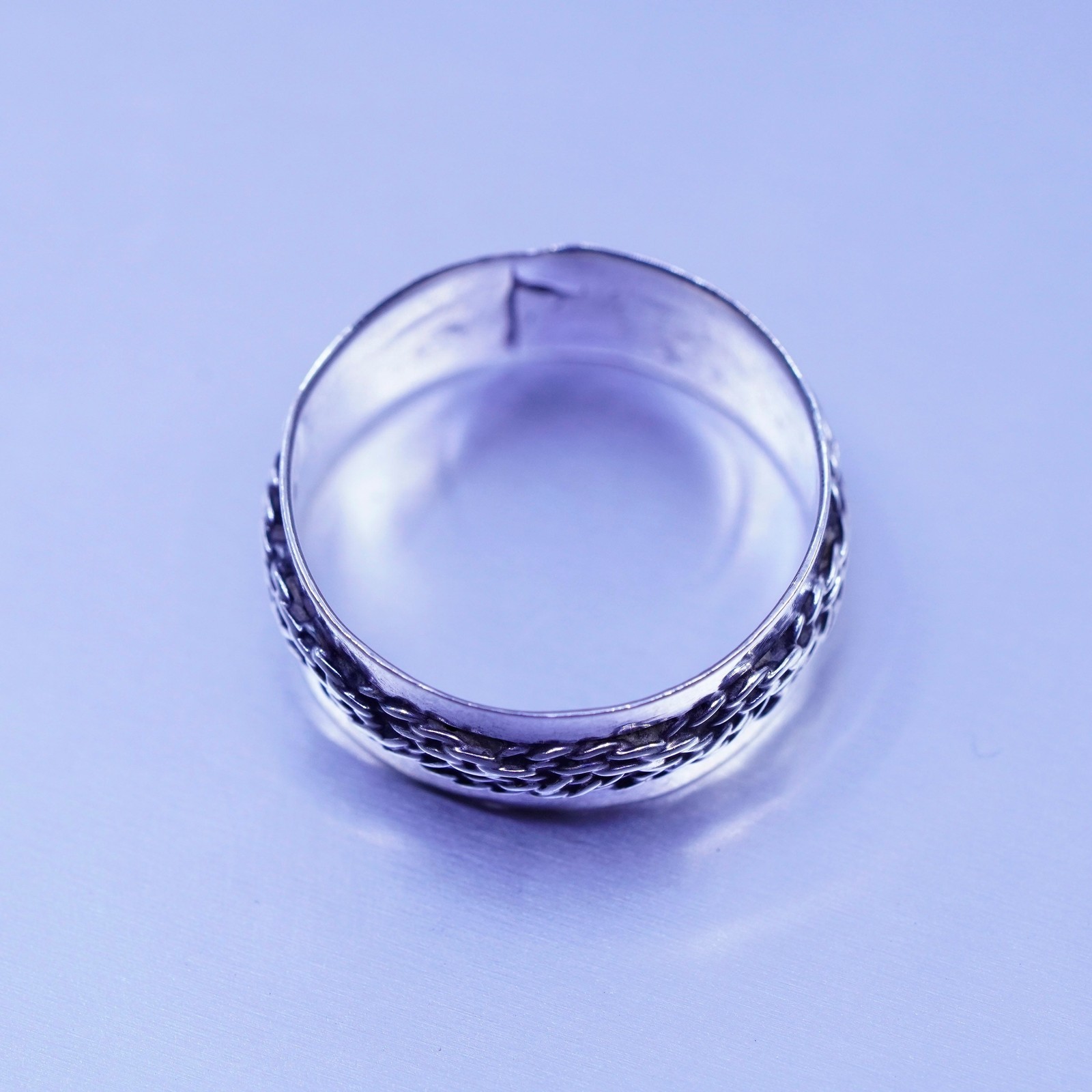 Size 7, vintage Sterling 925 silver handmade ring, cable band