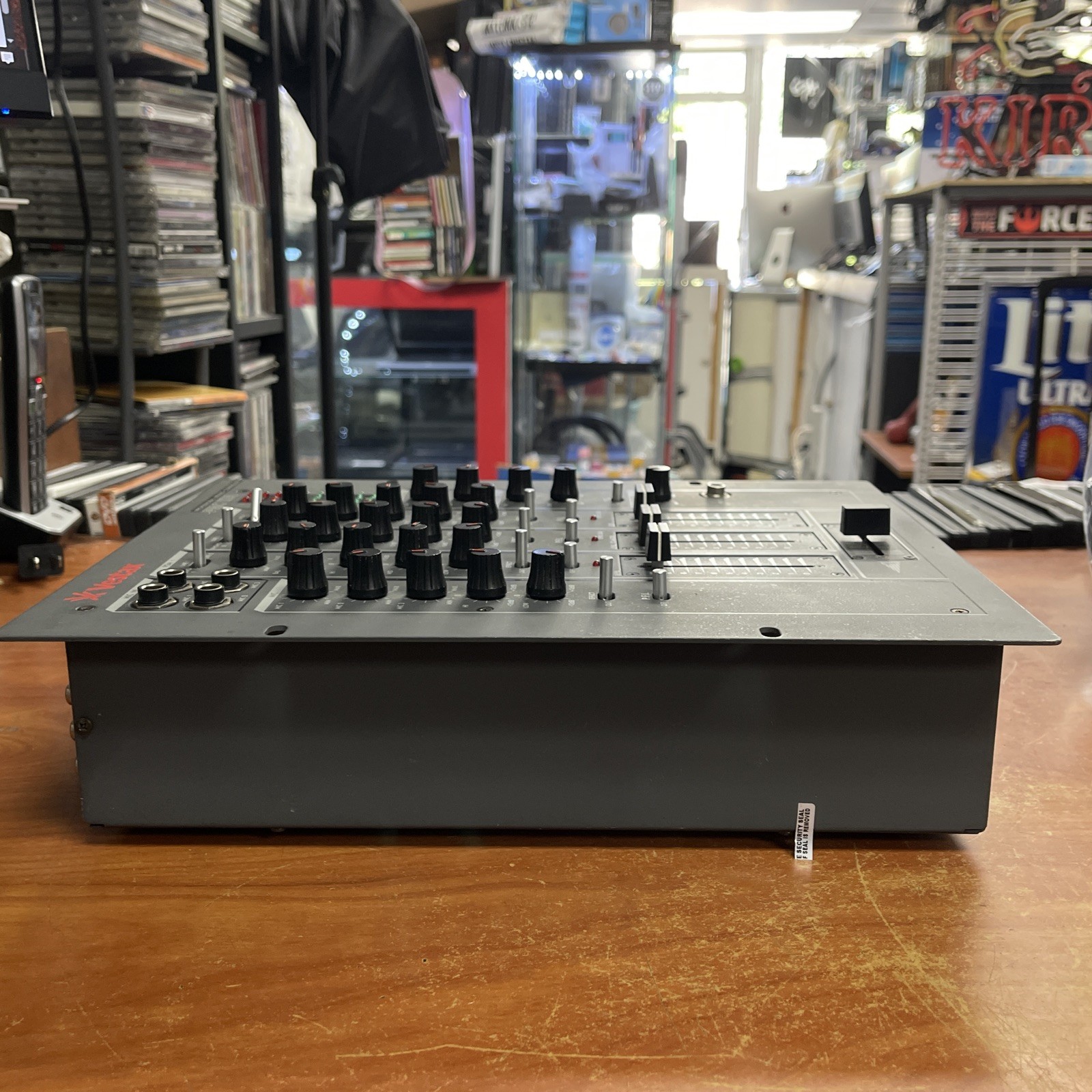 Vestax PMC-17A DJ NO CHARGER UNTESTED GOOD CONDITION!!!