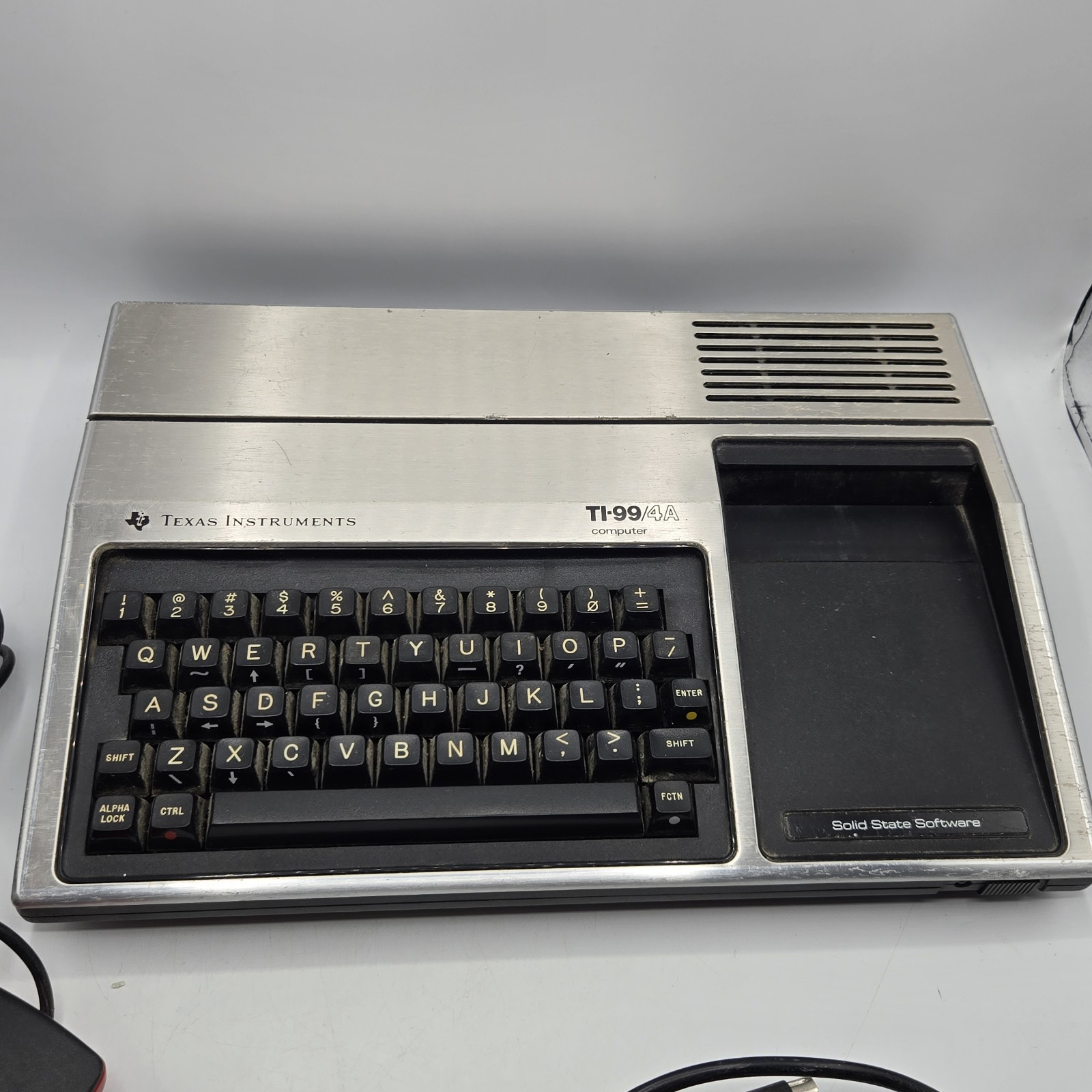 Texas Instruments TI-99/4A Vintage Home Computer Untested