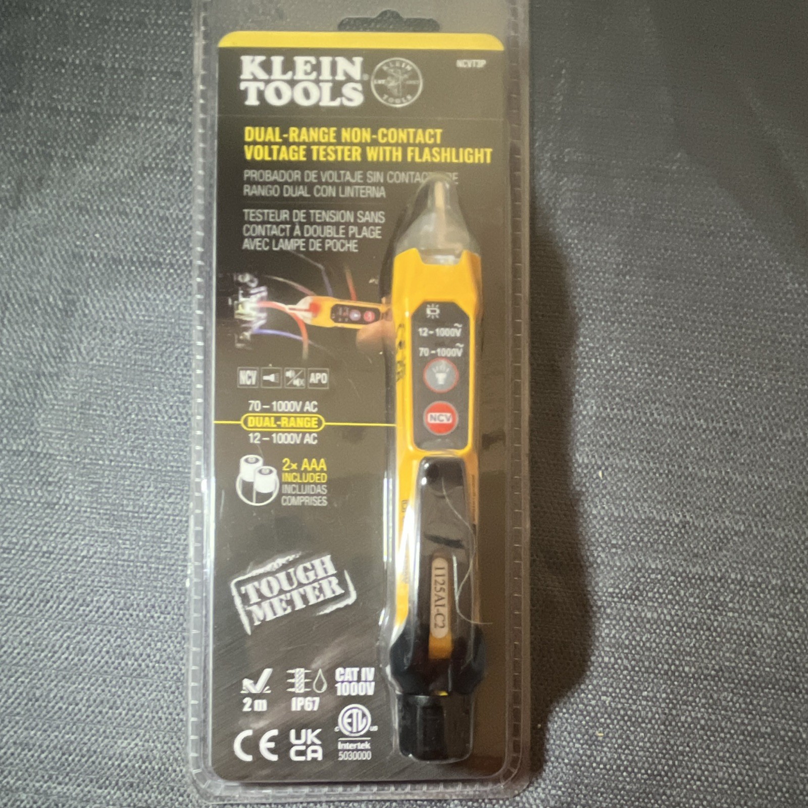 Klein Tools NCVT2 Dual-Range Non-Contact Voltage Tester, Flashlight LED