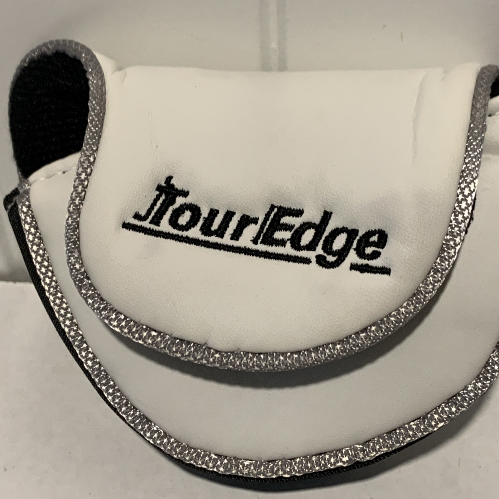 Tour Edge Lady Edge Putter Headcover white ladies