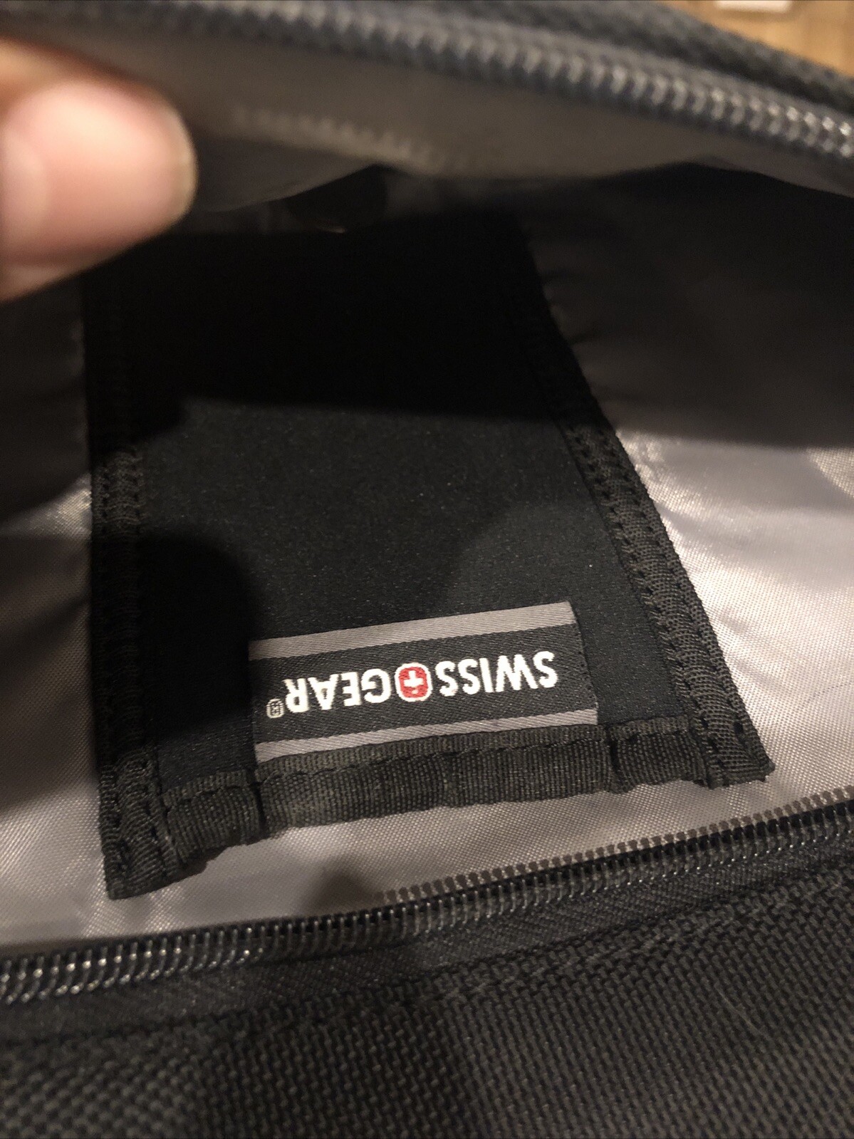 Swiss Gear Carrying Case for 17" Notebook - Black