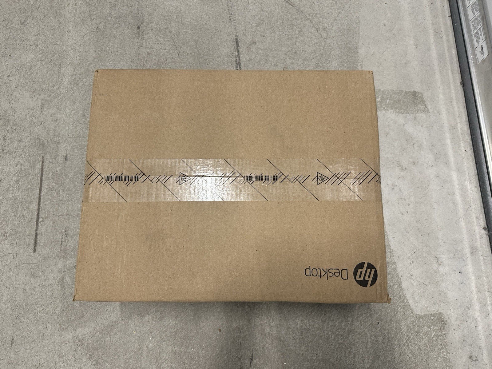 HP EliteDesk 805 G6 Small FormFactor PC 256gb, 8gb SSD, Wind. 10 Pro