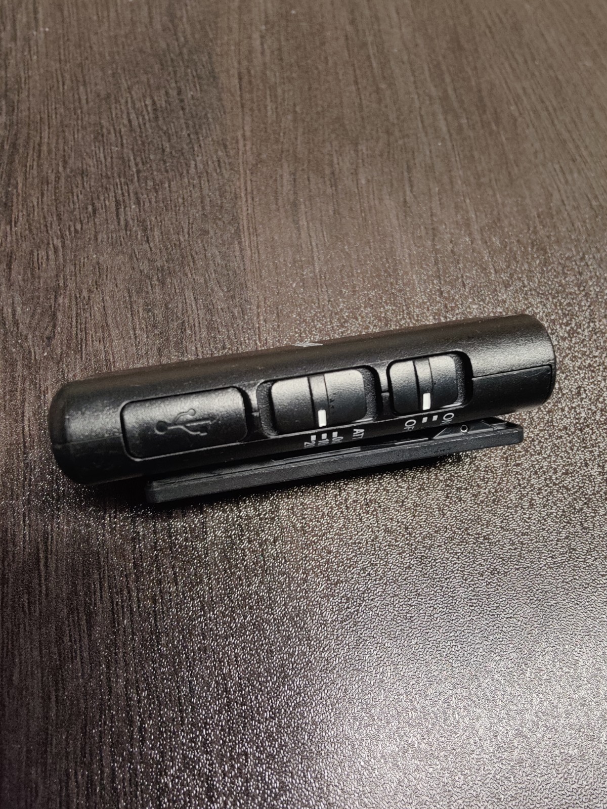 Sony ECM-W2BT Camera-Mount Digital Bluetooth Wireless Microphone Only