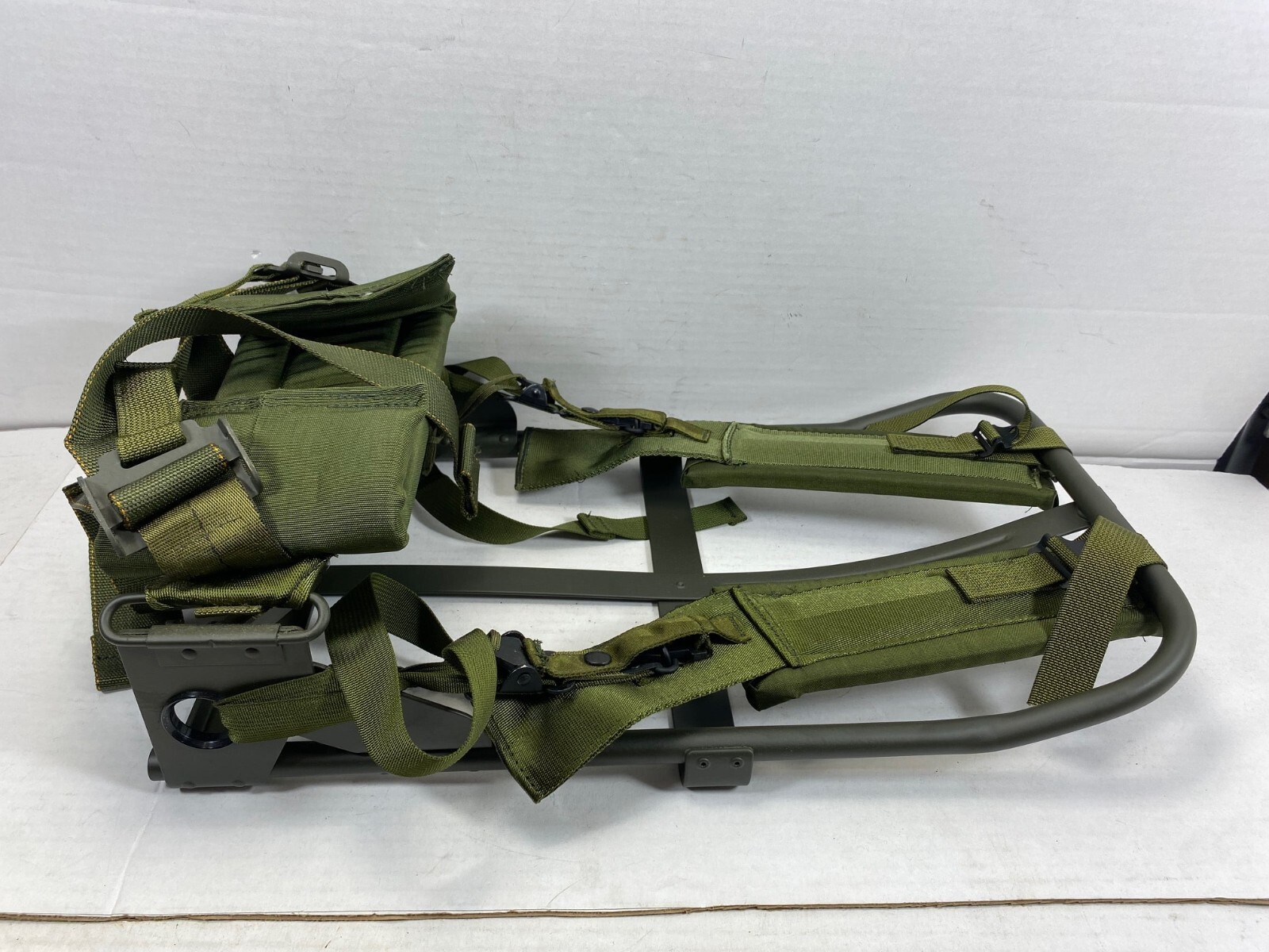 LC-2 Alice Pack Frame With Straps, NEW