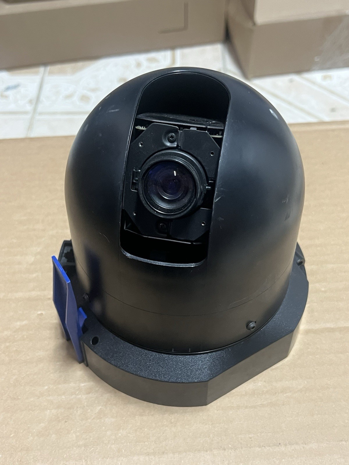 Pelco DD423 Spectra IV Color PTZ Dome Camera - Black