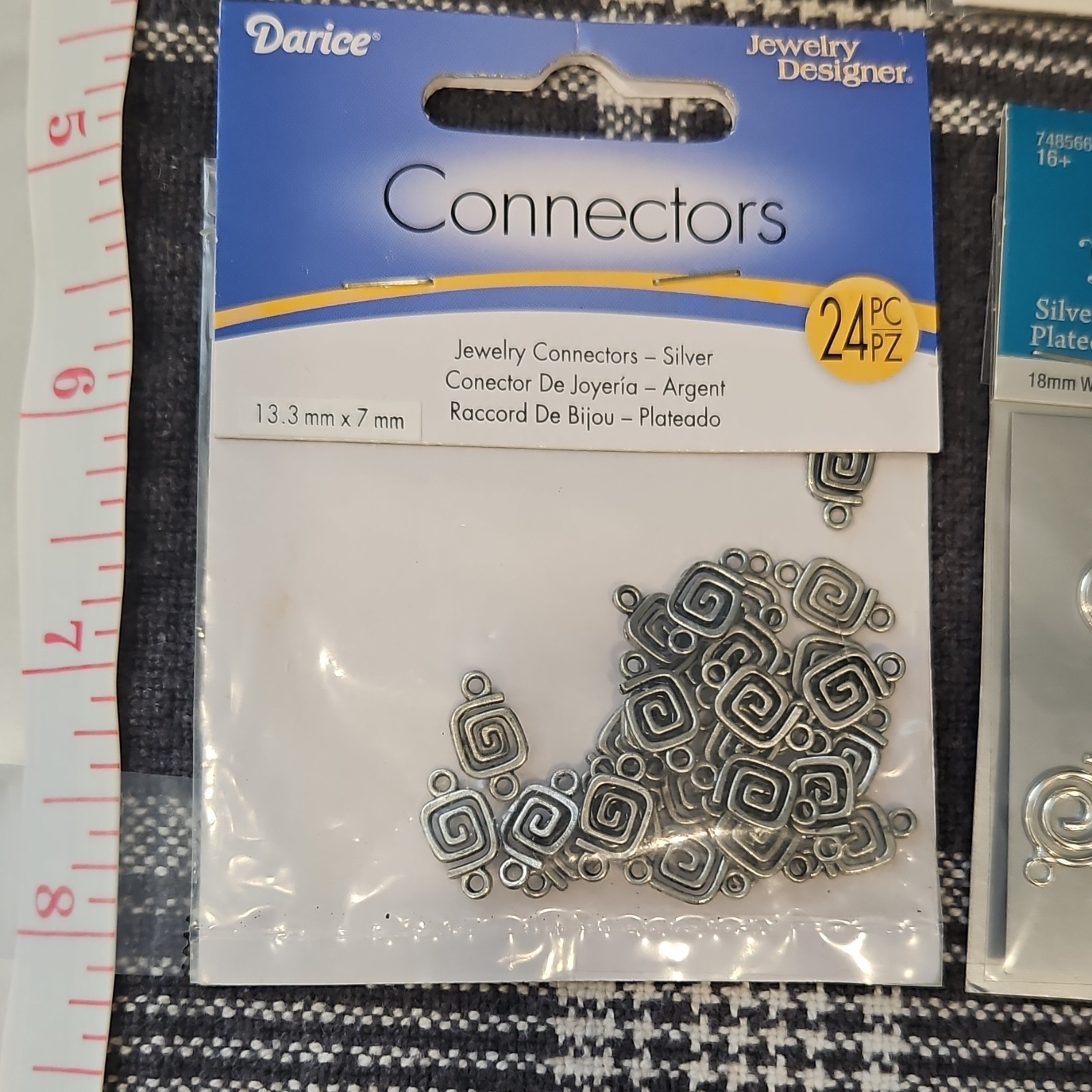 7 piece darice connectors HOLD FOR JJB3-BL-MVFRMM9A