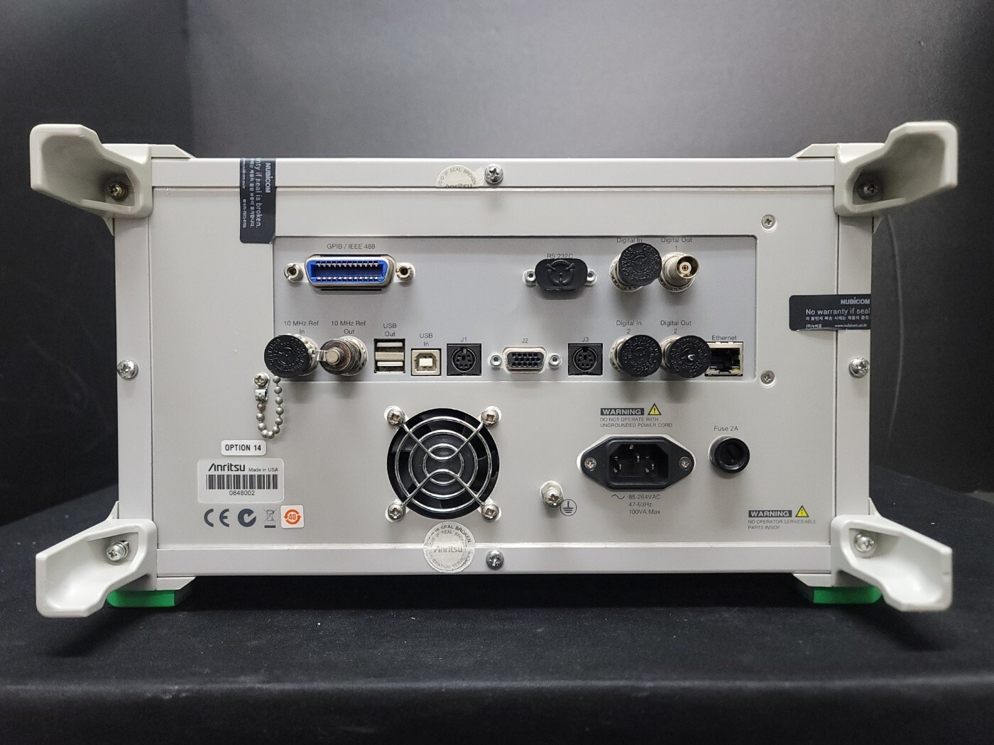 Anritsu MT8860C: WLAN Test Set, with option 014 (8002)