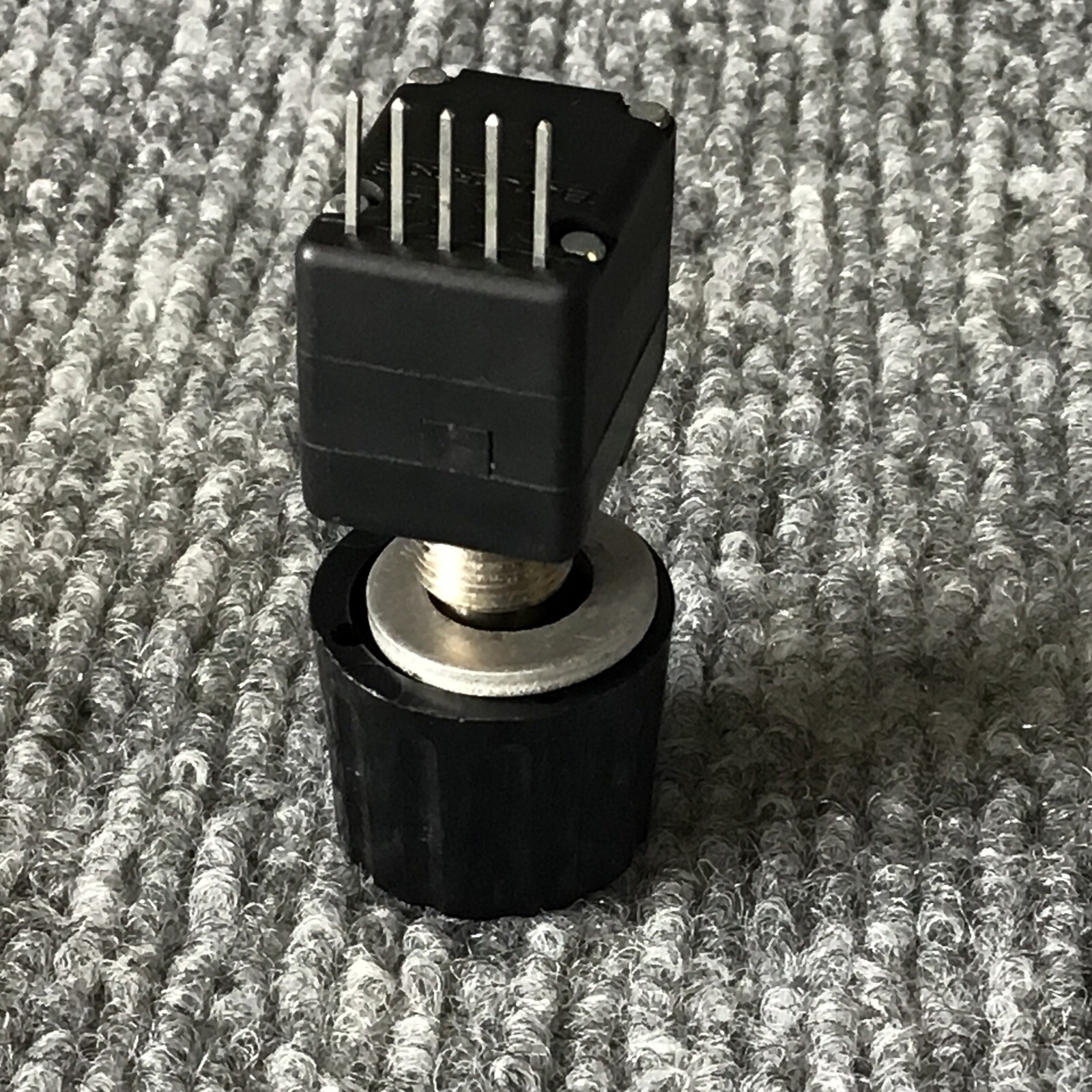 Bourns ENA1D-B20-L00128 Incremental Optical Encoder Used