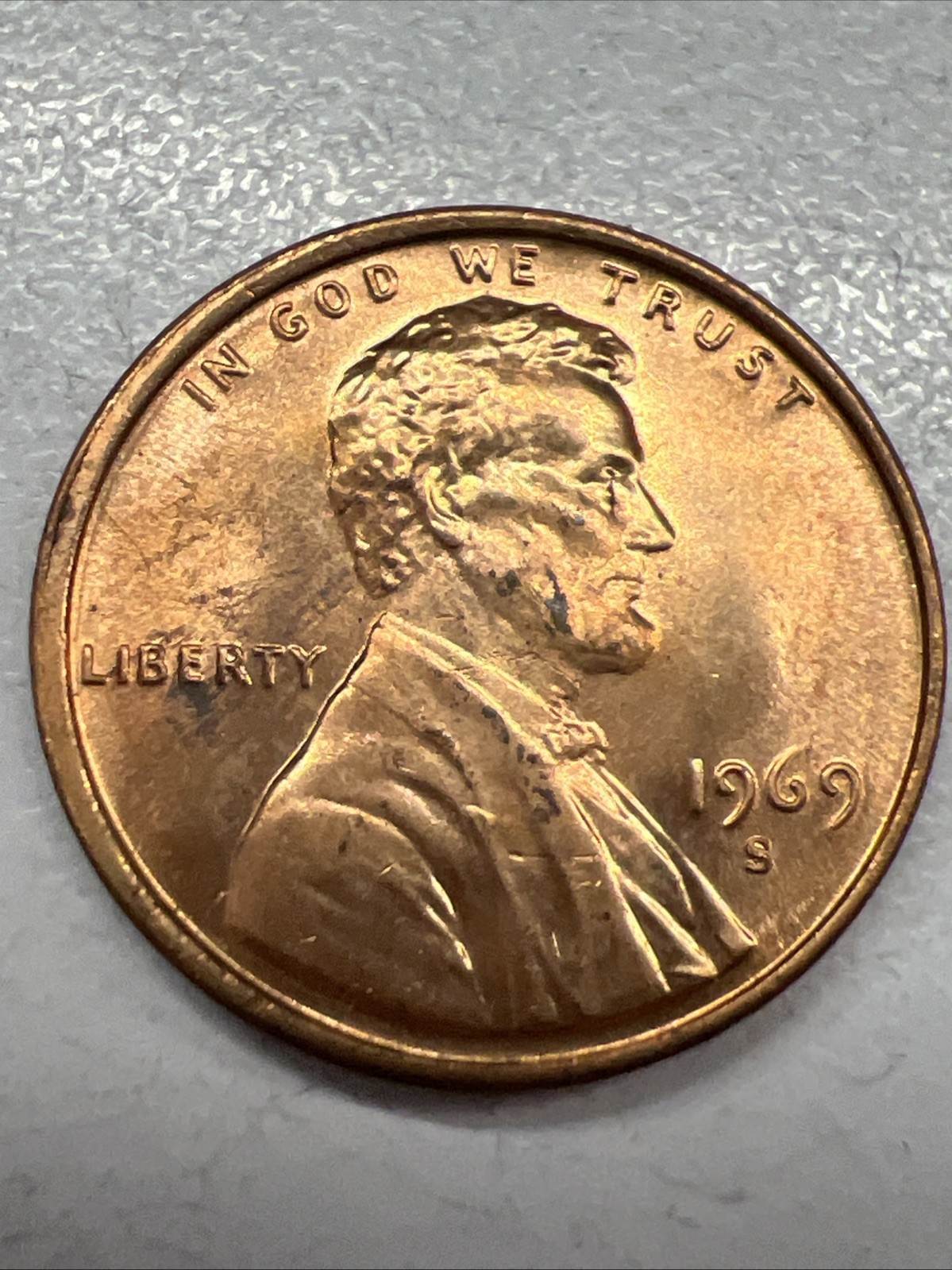 1969-S Uncirculated Lincoln Memorial Cent Penny (B) Free Shipping
