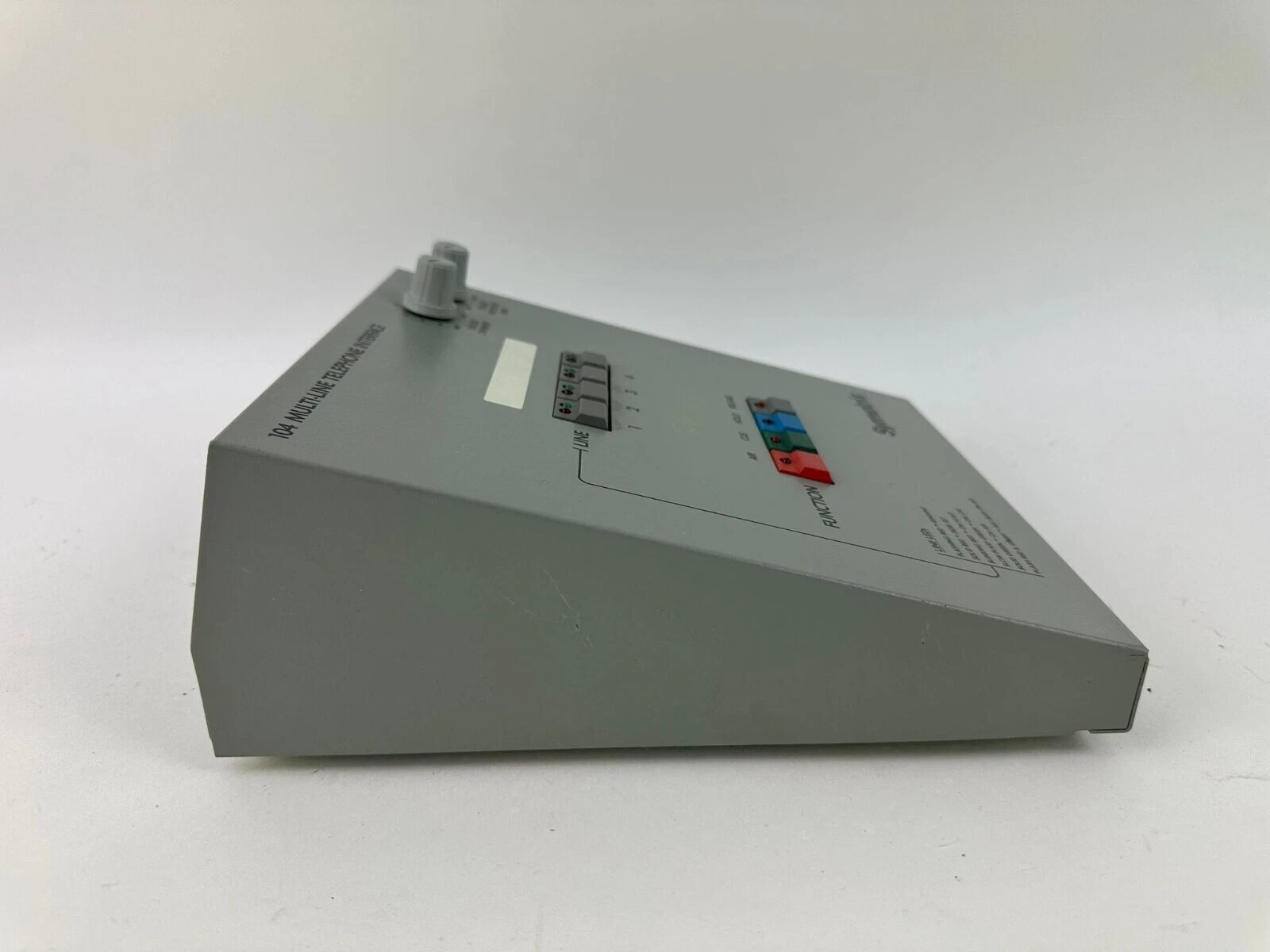 Symetrix 104 Multi-line Telephone Interface