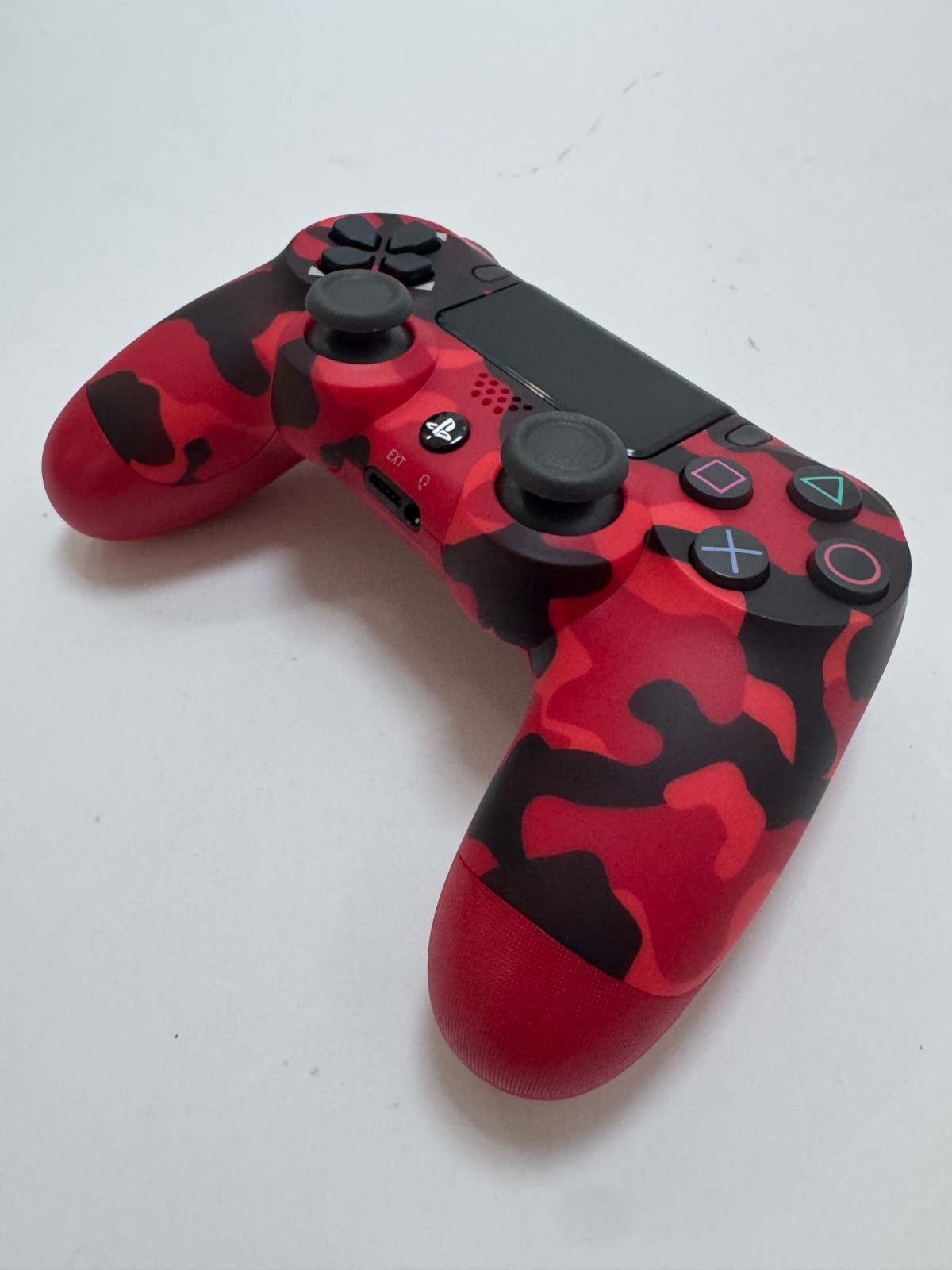 Sony PlayStation 4 PS4 Dualshock 4 Controller Red Camo - Gently Used