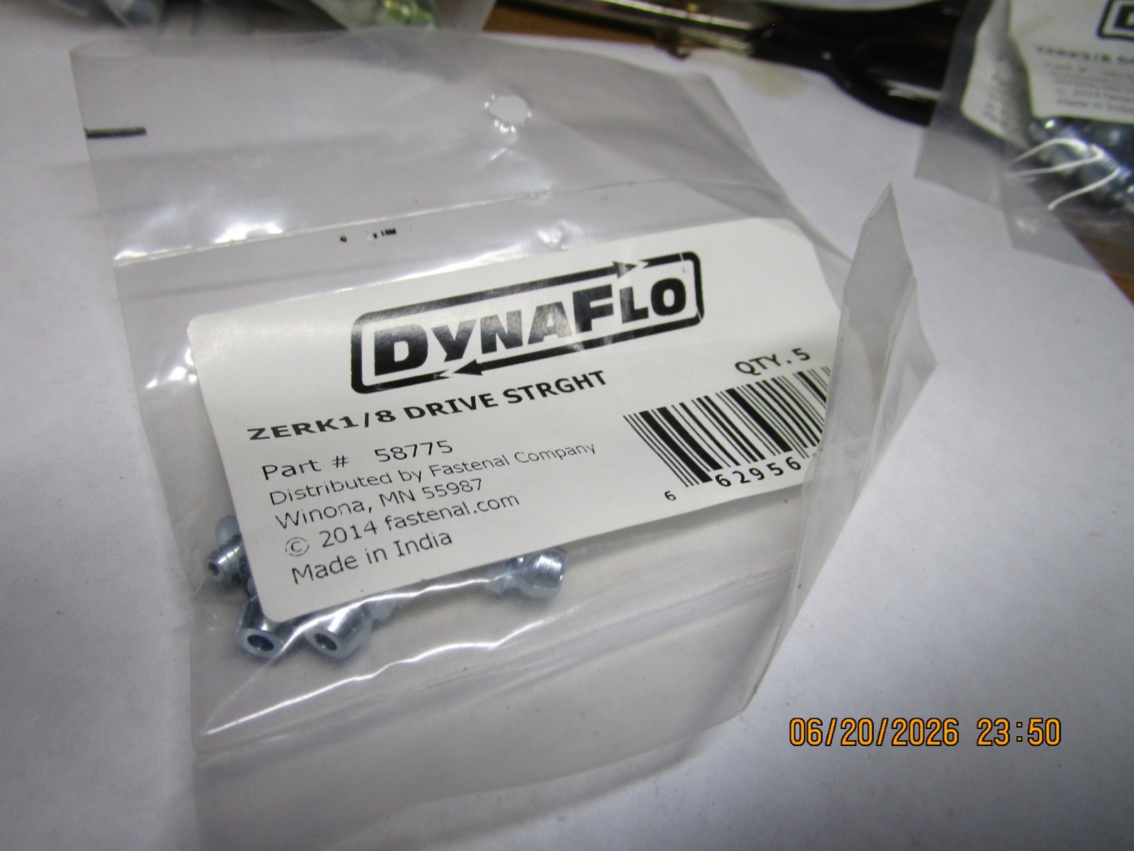 DynaFlo® 1/8"- ST Steel Yellow Zinc Drive Grease Fitting w/o  Ball Check QTY 5