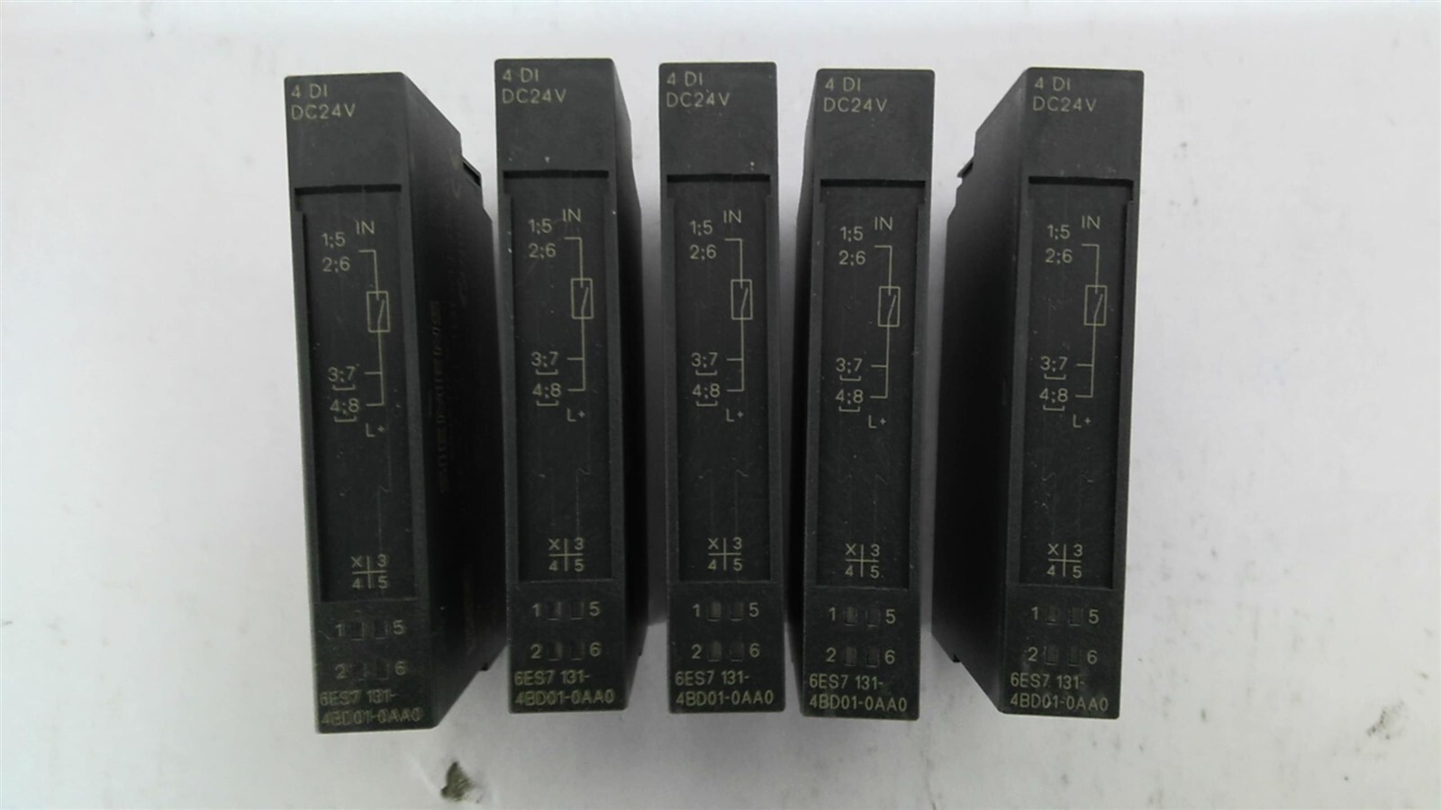 Siemens 131-4BD01-0AA0 Digital Output Module Box of 5
