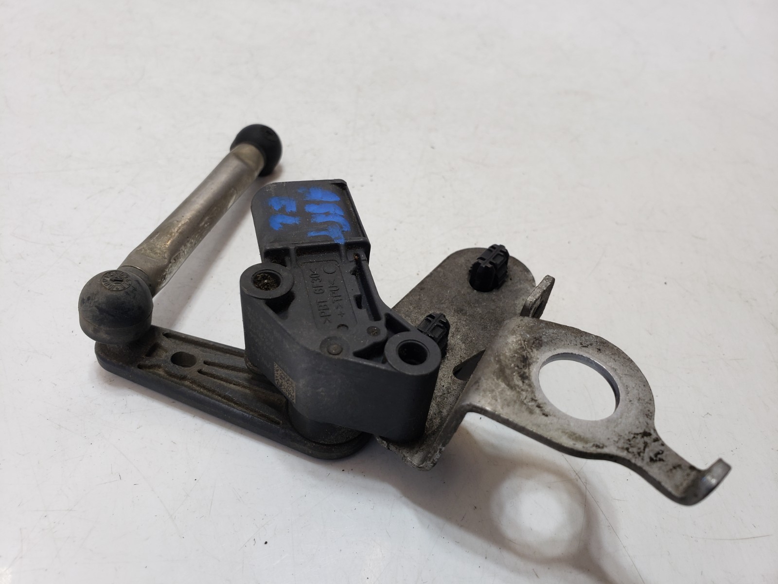 ✅ 17-23 OEM Porsche Panamera 4S 971 Front Left Driver Height Level Module