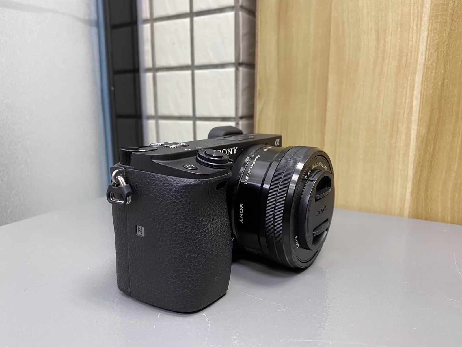 Sony Alpha A6300 24 50Mm 4K 24Mp F3.5 210Mm 2MP Mirrorless Digital
