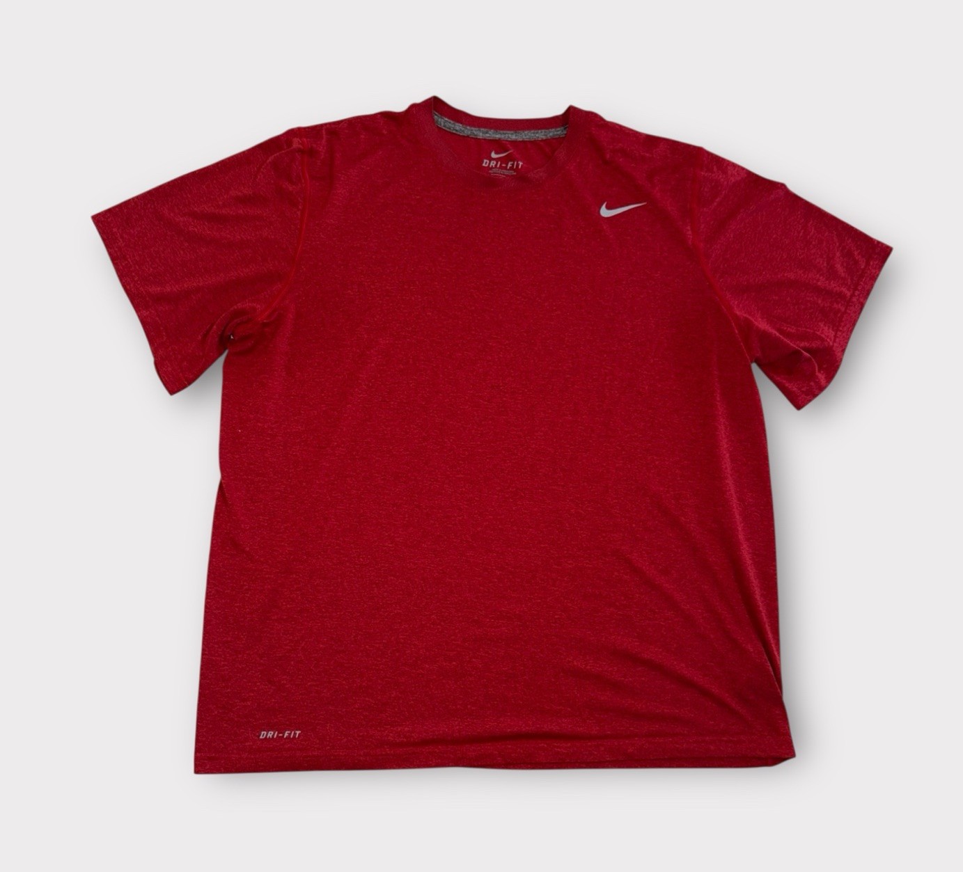Nike Dri-Fit T-Shirt Size XL Red Athletic Gym Work Out Runnning