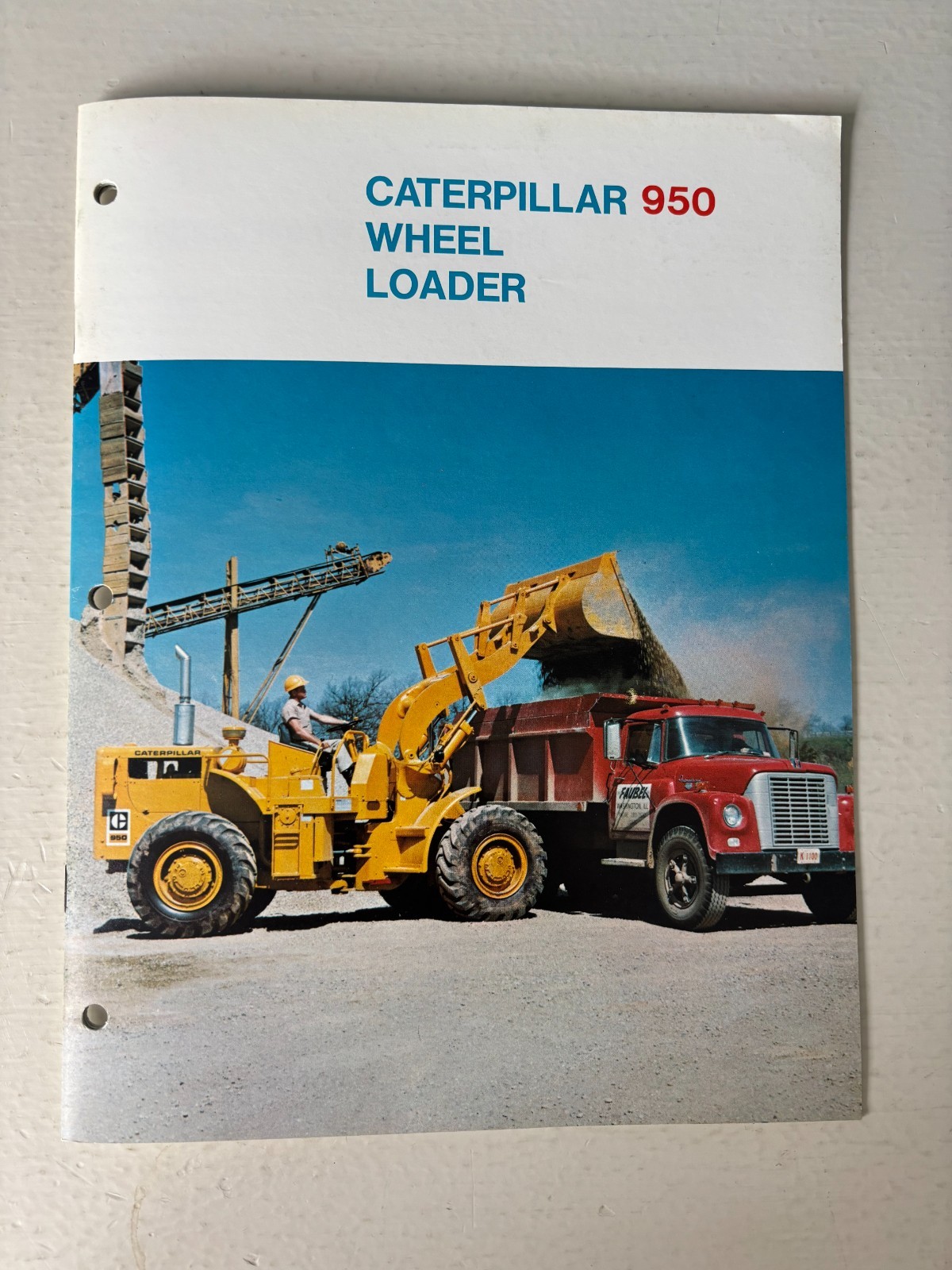 Caterpillar 950 Wheel Loader Dealer's Sales Brochure 19 Pages Vintage