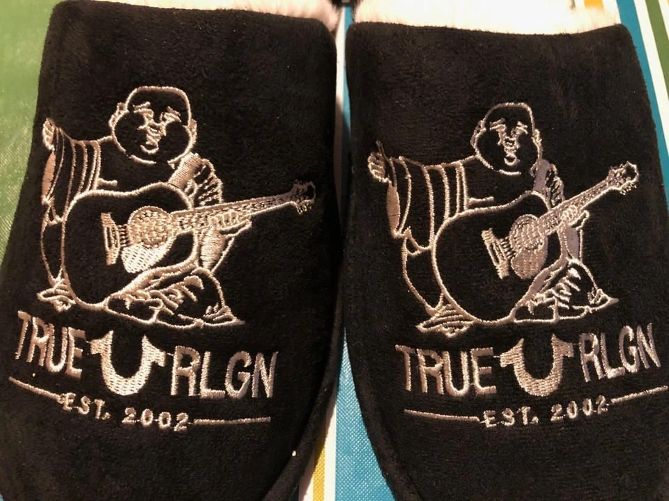 New TRUE RELIGION MENS SLIPPERS Budda Black