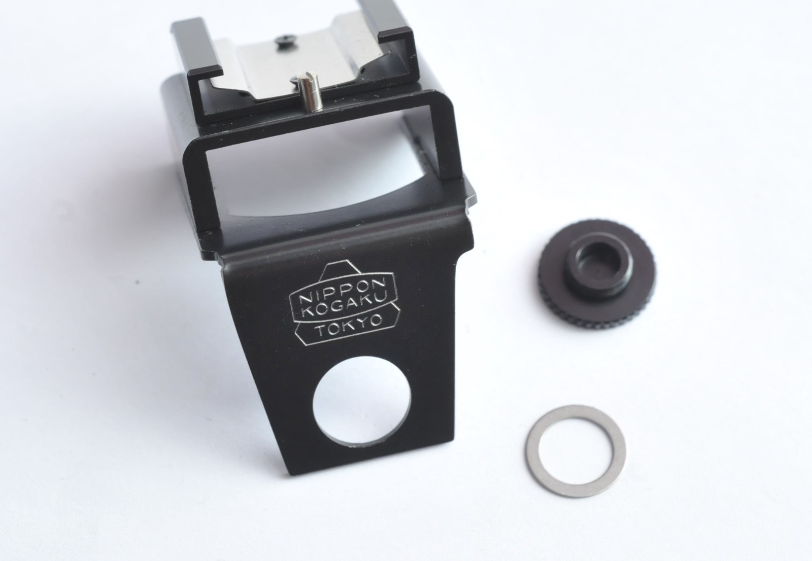 Classic Kogaku Metal Flash Adapter Shoe Mount Coupler W/PC Sync Cap for Nikon F3
