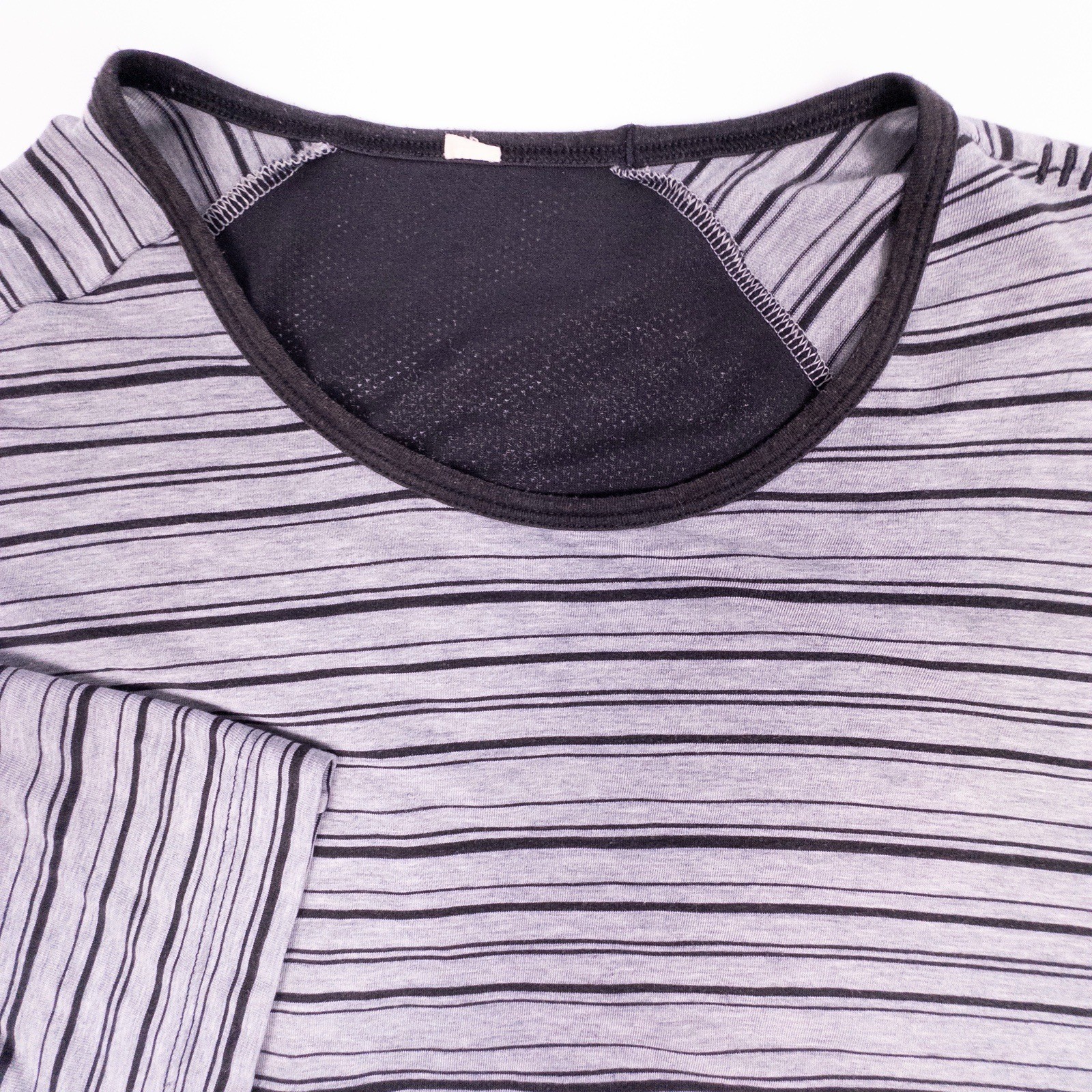 Lululemon Precision Tee Men's  Gray Black Striped Vented Running Fits Like XL
