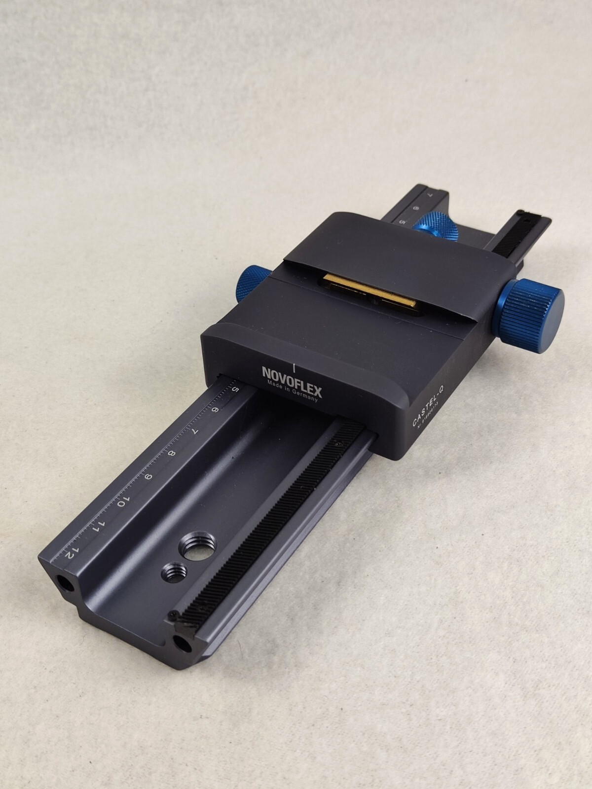 NOVOFLEX Q System Focusing Rail Rack with Quick Release Base (Castel-Q)