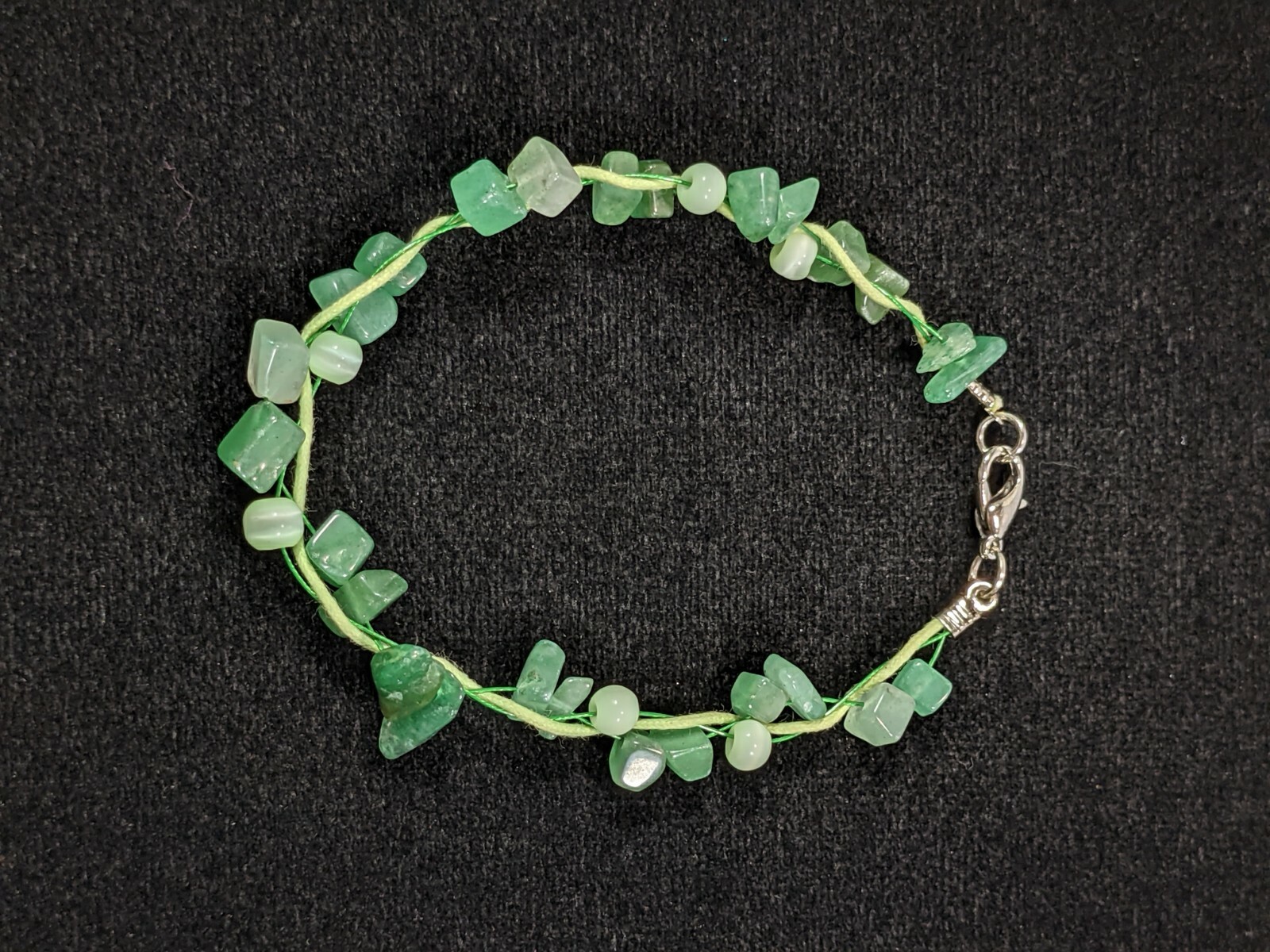 Artisan Green Nephrite Chip Cord Bracelet 8" J13983