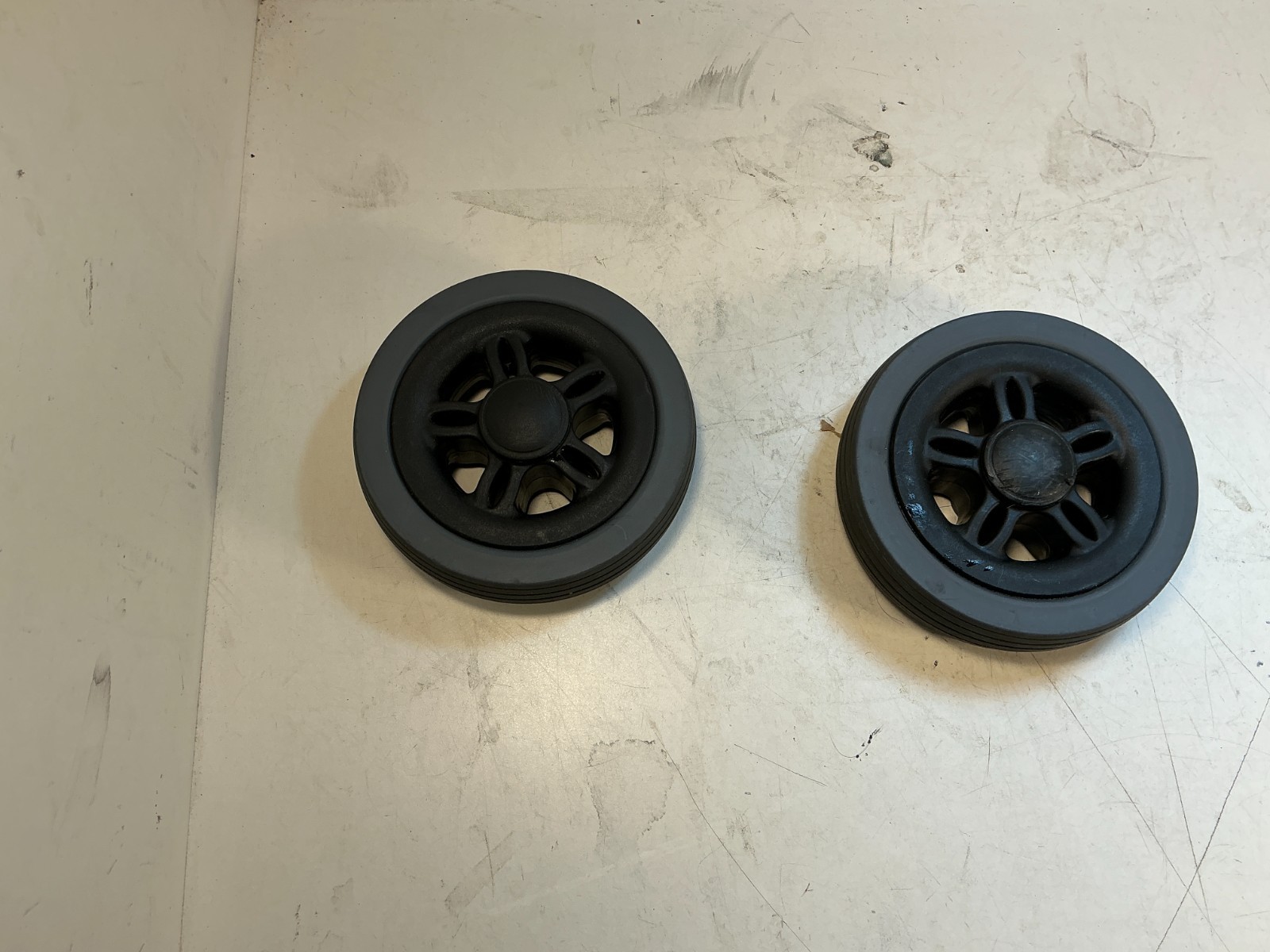 Freerider Luggie Standard Mobility Scooter Front Wheels, Set of 2 SW1